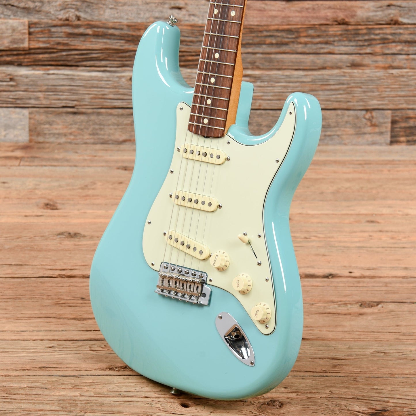 Fender Limited Edition Classic Series 60s Strat Cerulean Blue 2015 Electric Guitars / Solid Body