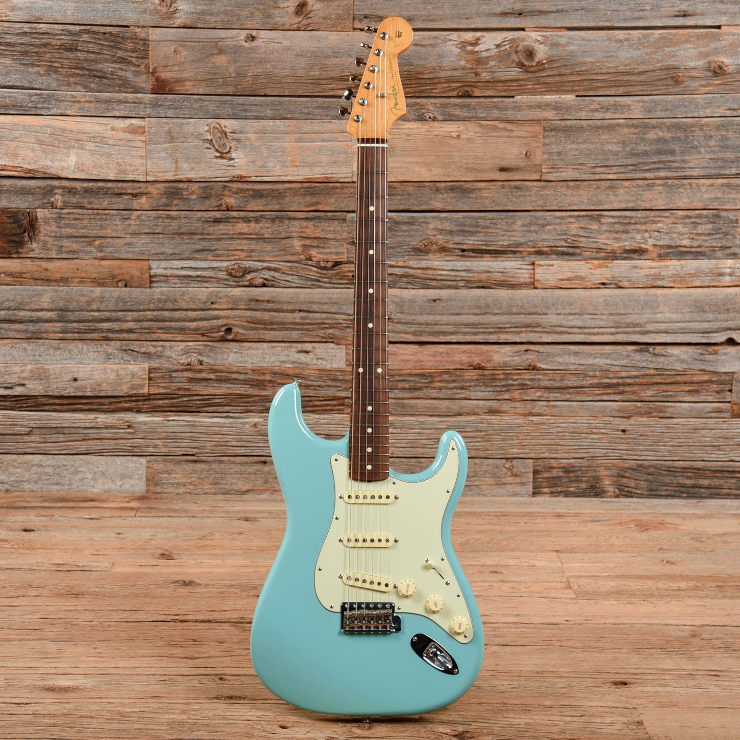 Fender Limited Edition Classic Series 60s Strat Cerulean Blue 2015 Electric Guitars / Solid Body