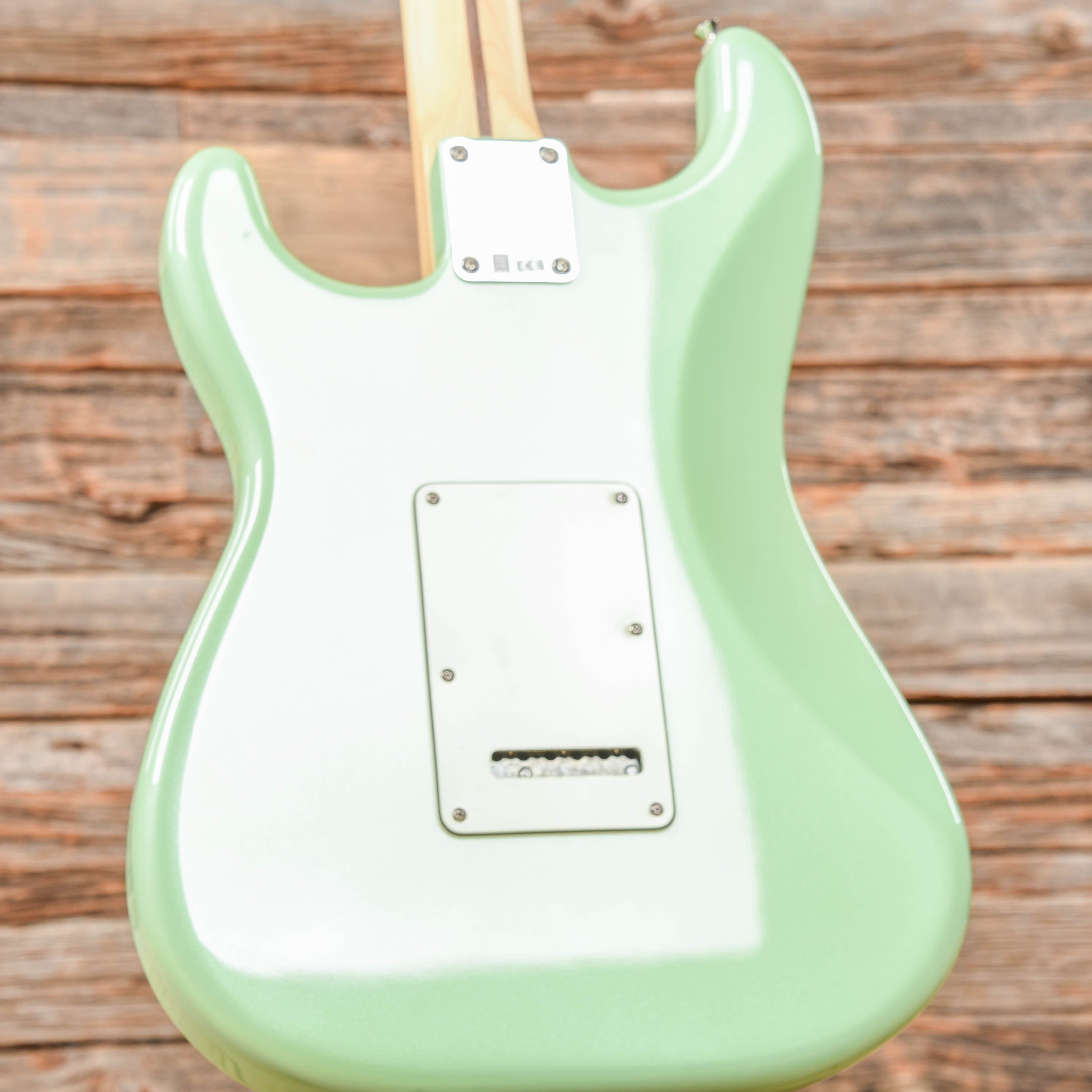 Fender Limited Edition Player Stratocaster Sea Foam Pearl 2021 Electric Guitars / Solid Body