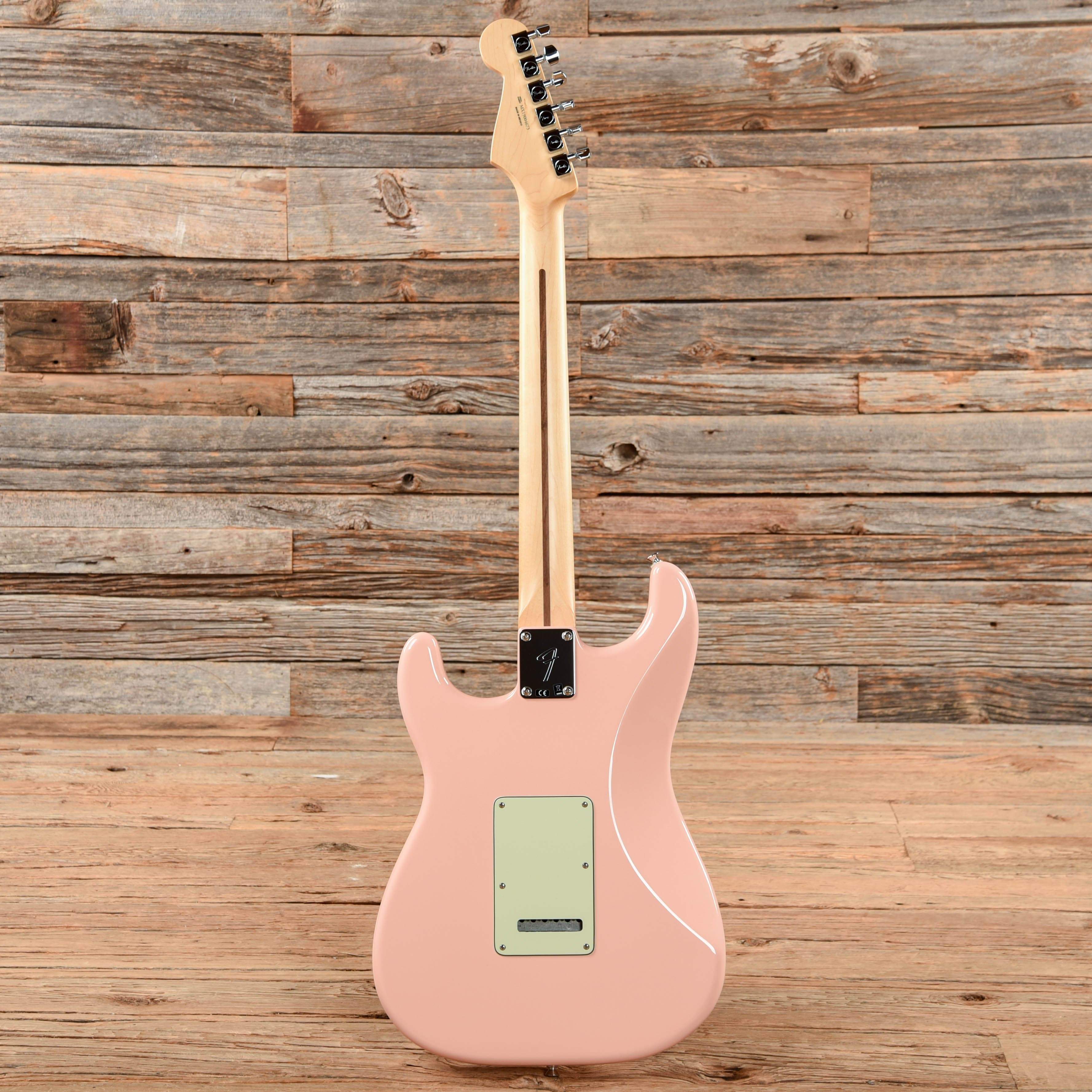 Fender Limited Edition Player Stratocaster Shell Pink 2019 Electric Guitars / Solid Body
