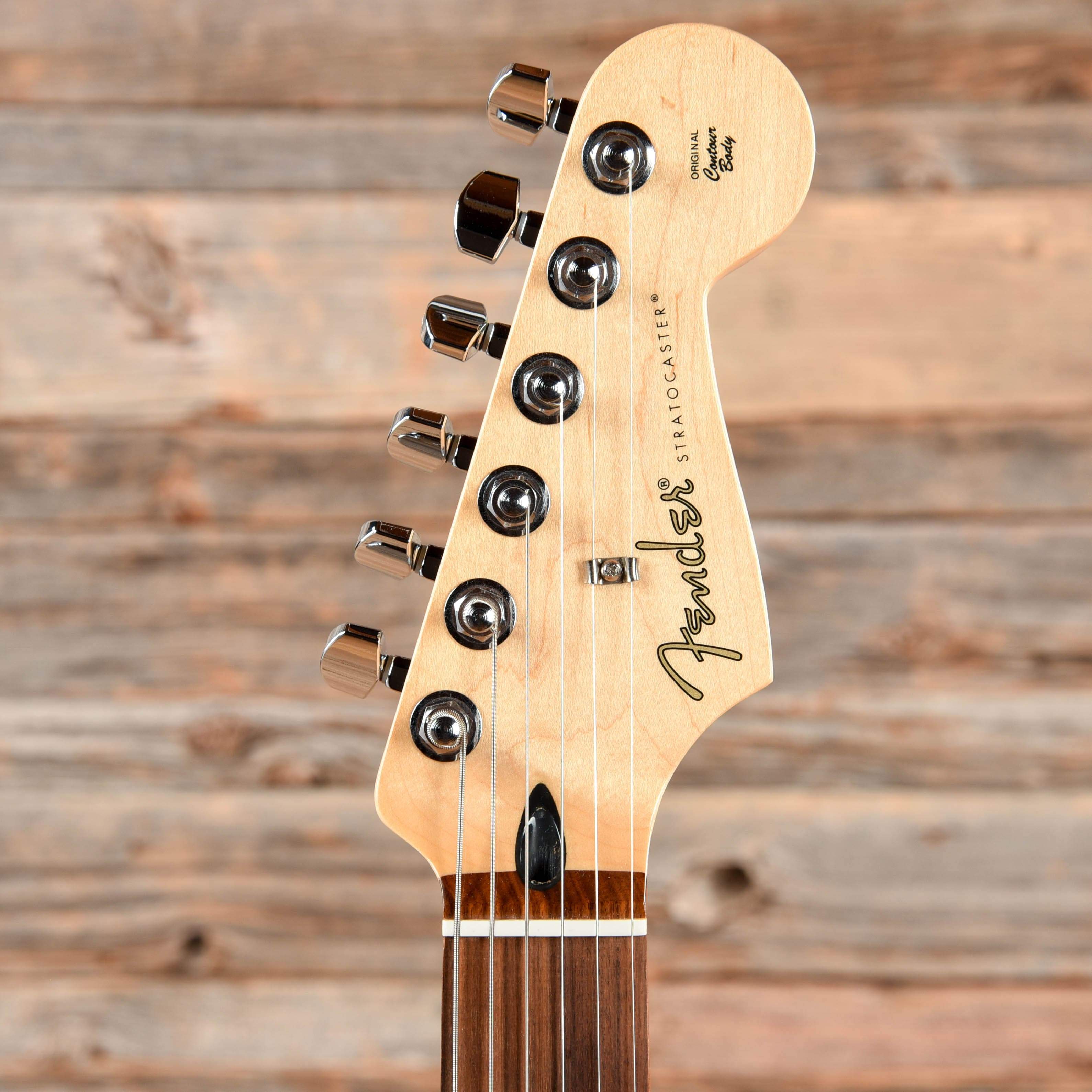 Fender Limited Edition Player Stratocaster Shell Pink 2019 Electric Guitars / Solid Body