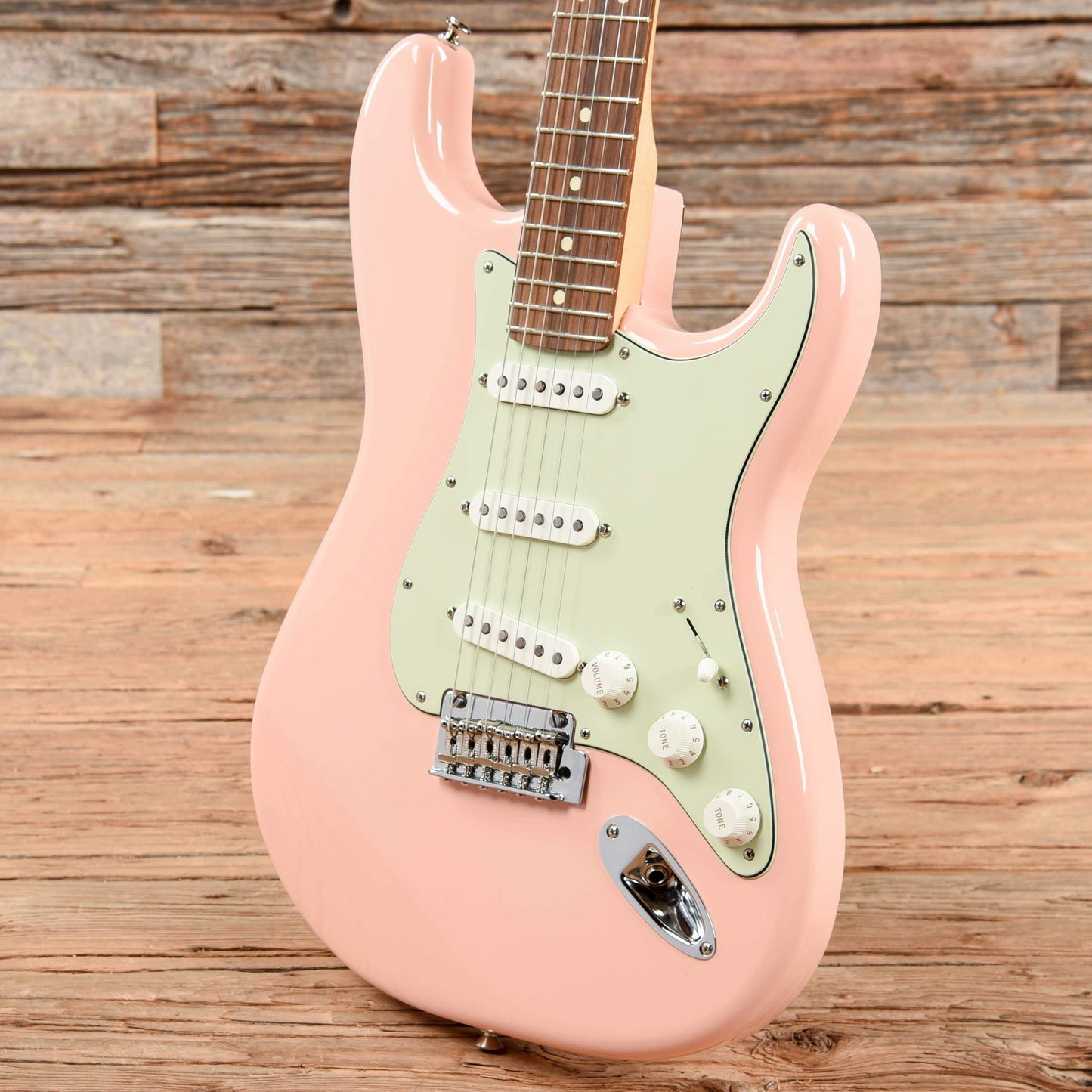 Fender Limited Edition Player Stratocaster Shell Pink 2019 Electric Guitars / Solid Body