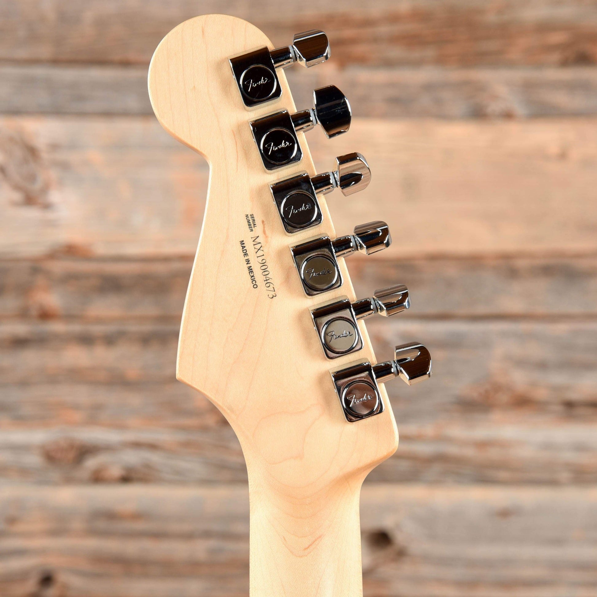 Fender Limited Edition Player Stratocaster Shell Pink 2019 Electric Guitars / Solid Body