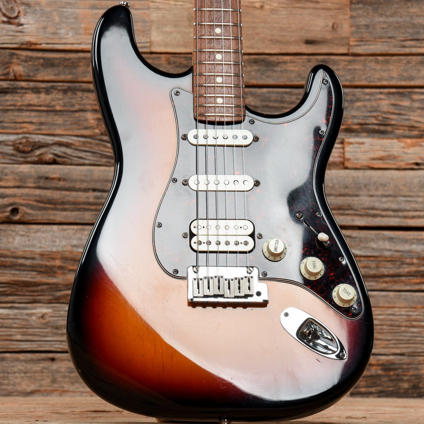 Fender Lone Star Stratocaster Sunburst 1996 Electric Guitars / Solid Body