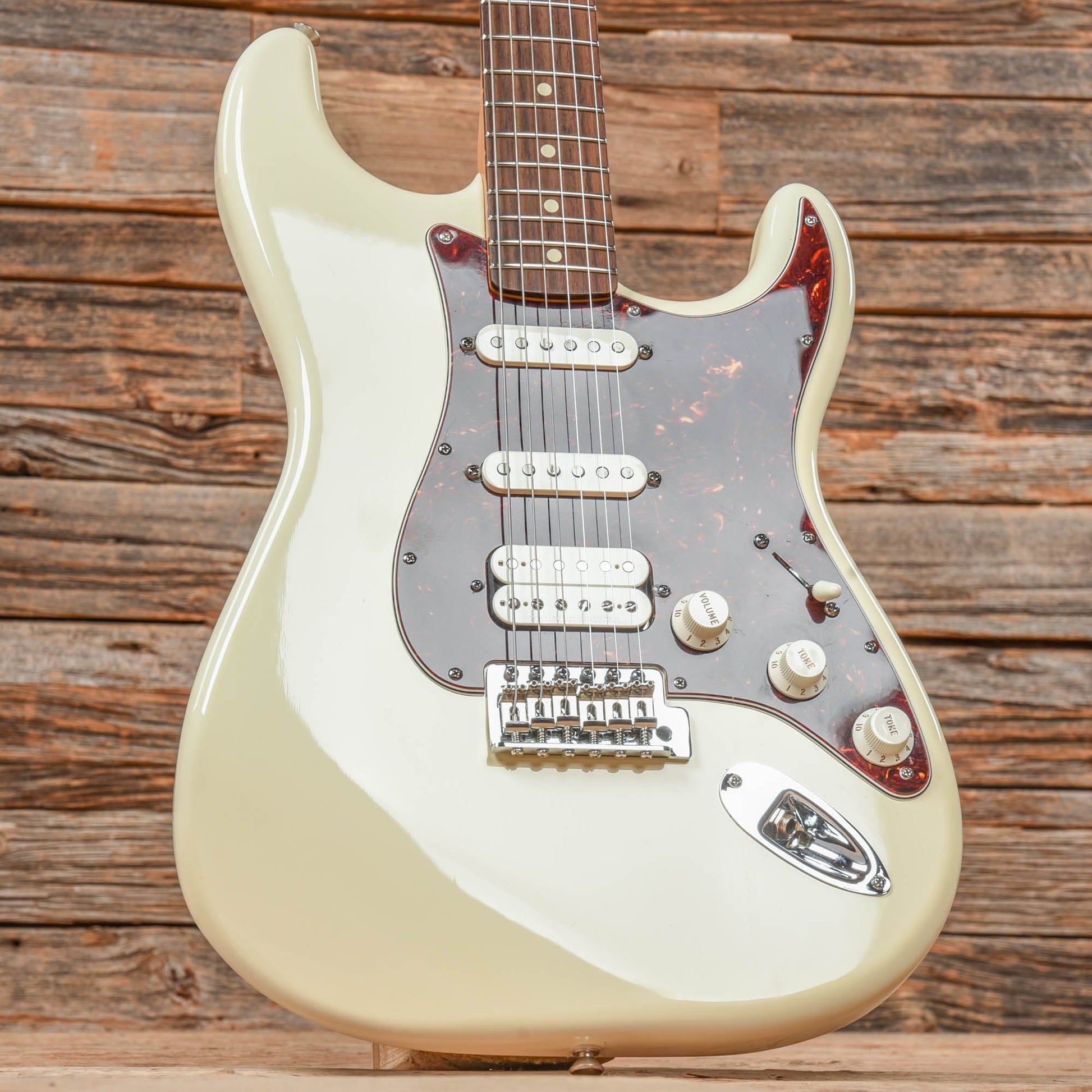 Fender Lonestar Stratocaster  2011 Electric Guitars / Solid Body