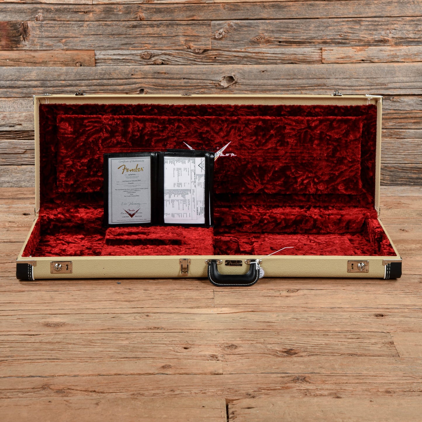 Fender Ltd Namm 63 Telecaster Relic Daphne Blue Electric Guitars / Solid Body