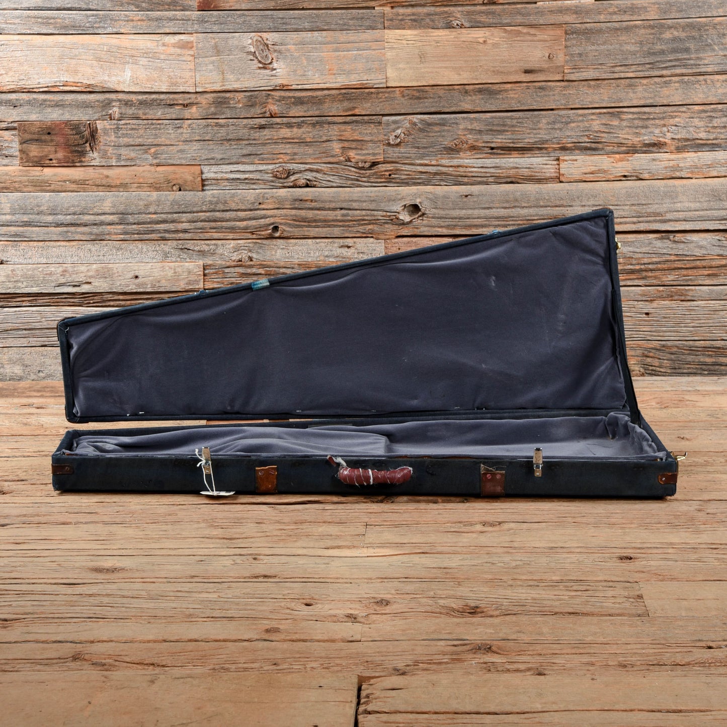 Fender MG-65 Mustang Reissue MIJ Daphne Blue 2012 Electric Guitars / Solid Body