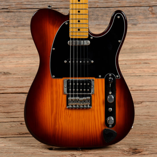 Fender Modern Player Telecaster Honeyburst 2014 Electric Guitars / Solid Body