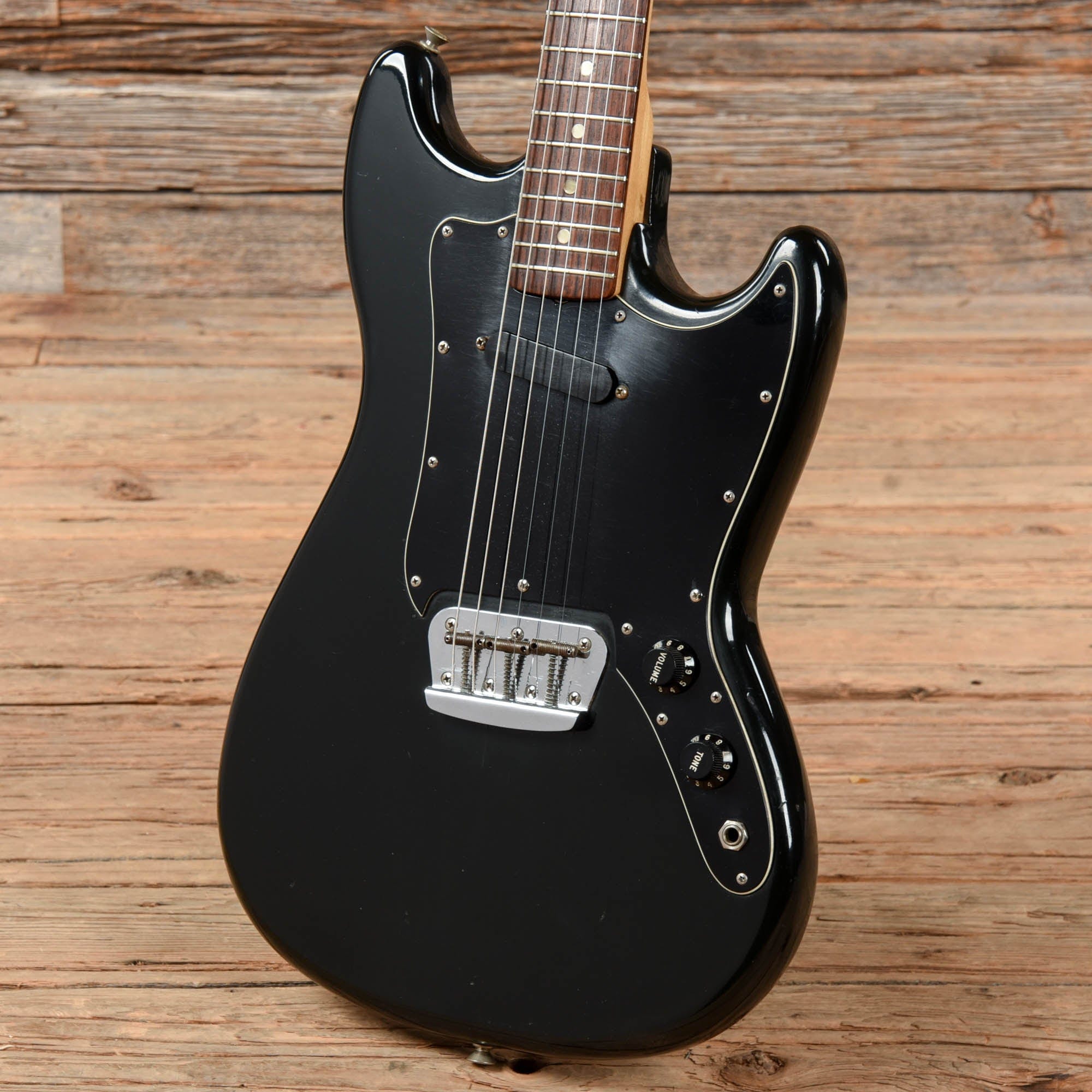 Fender Musicmaster Black 1978 Electric Guitars / Solid Body