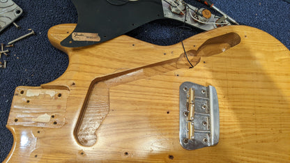 Fender Musicmaster Natural 1978 Electric Guitars / Solid Body