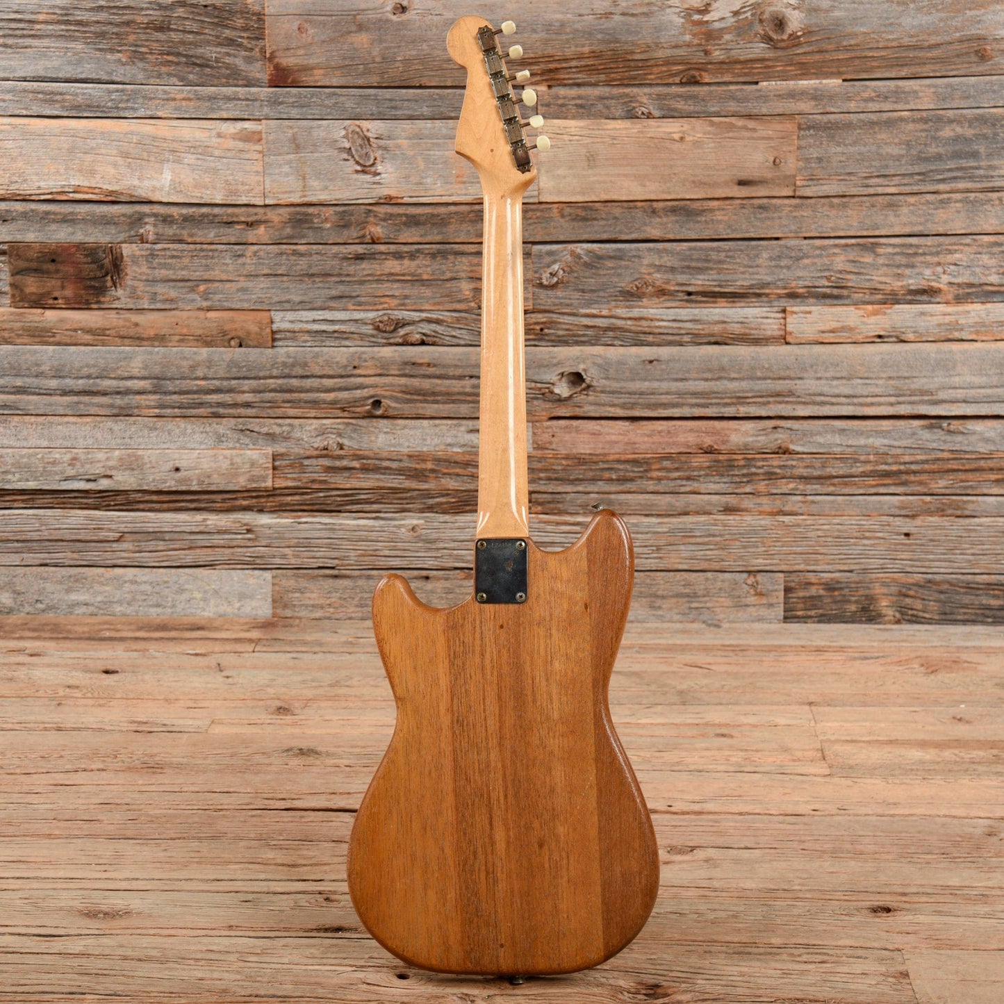 Fender Musicmaster Natural Refin 1965 Electric Guitars / Solid Body