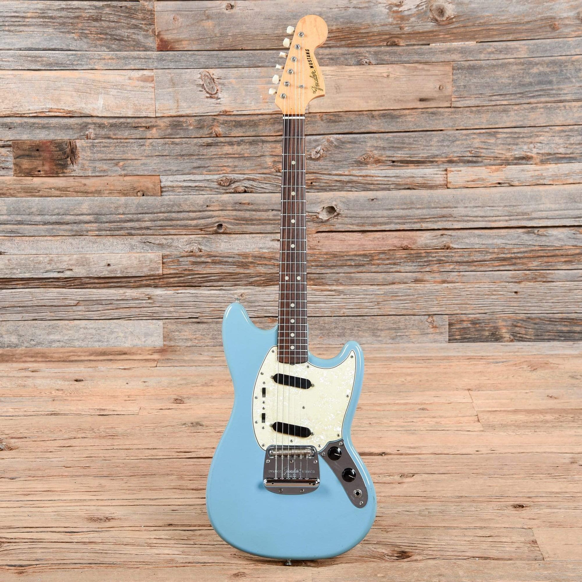 Fender Mustang Daphne Blue 1966 Electric Guitars / Solid Body