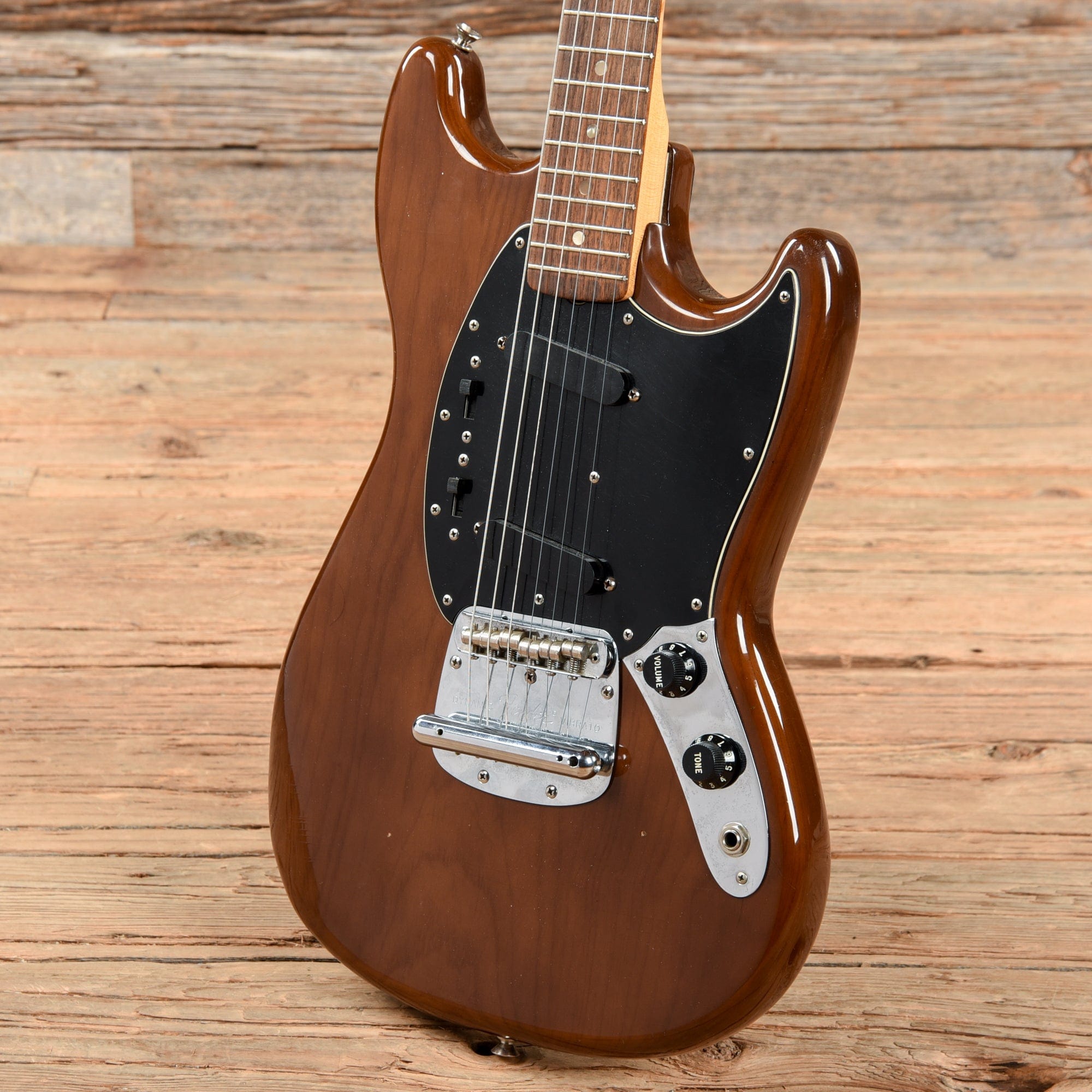 Fender Mustang Mocha 1977 Electric Guitars / Solid Body