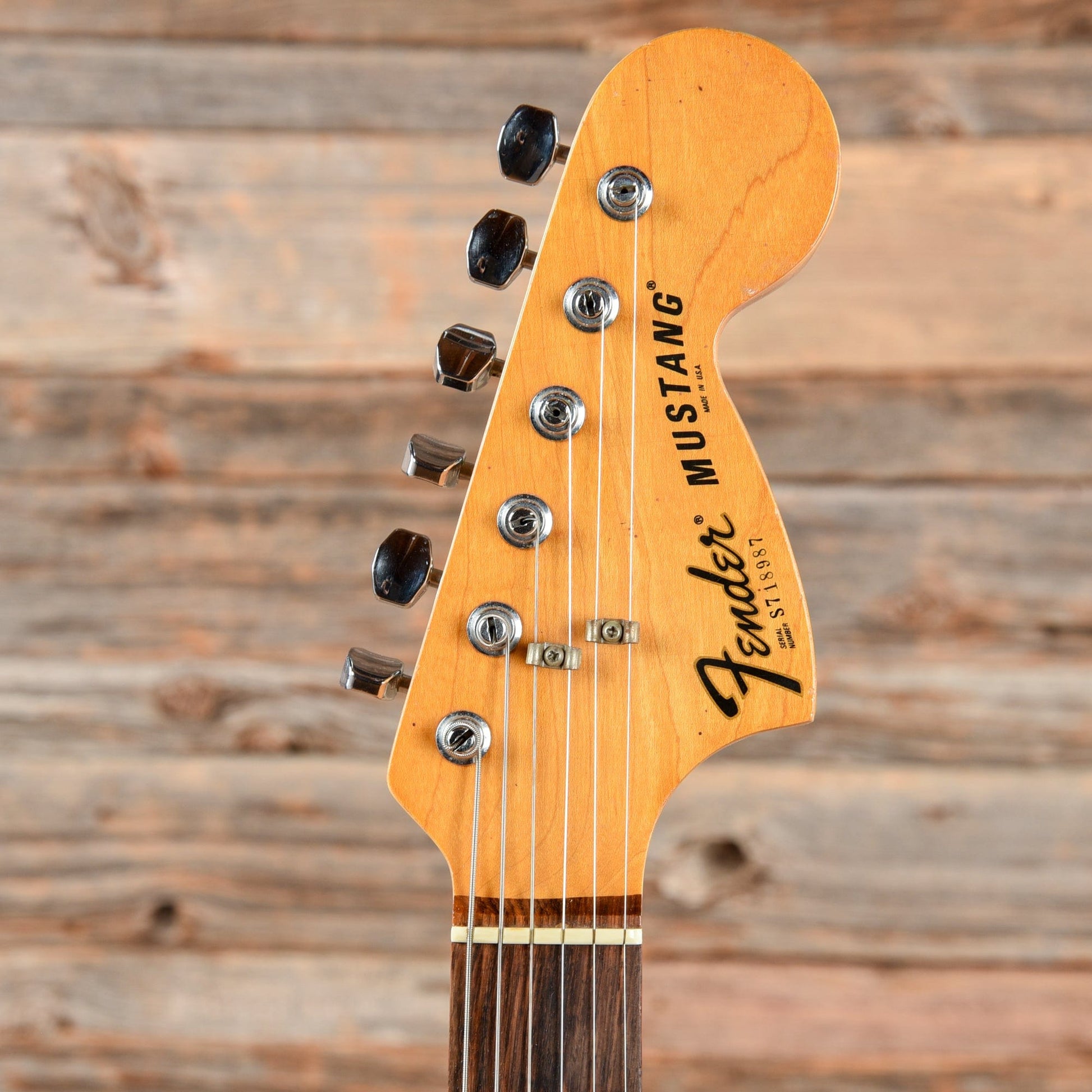 Fender Mustang Mocha 1977 Electric Guitars / Solid Body