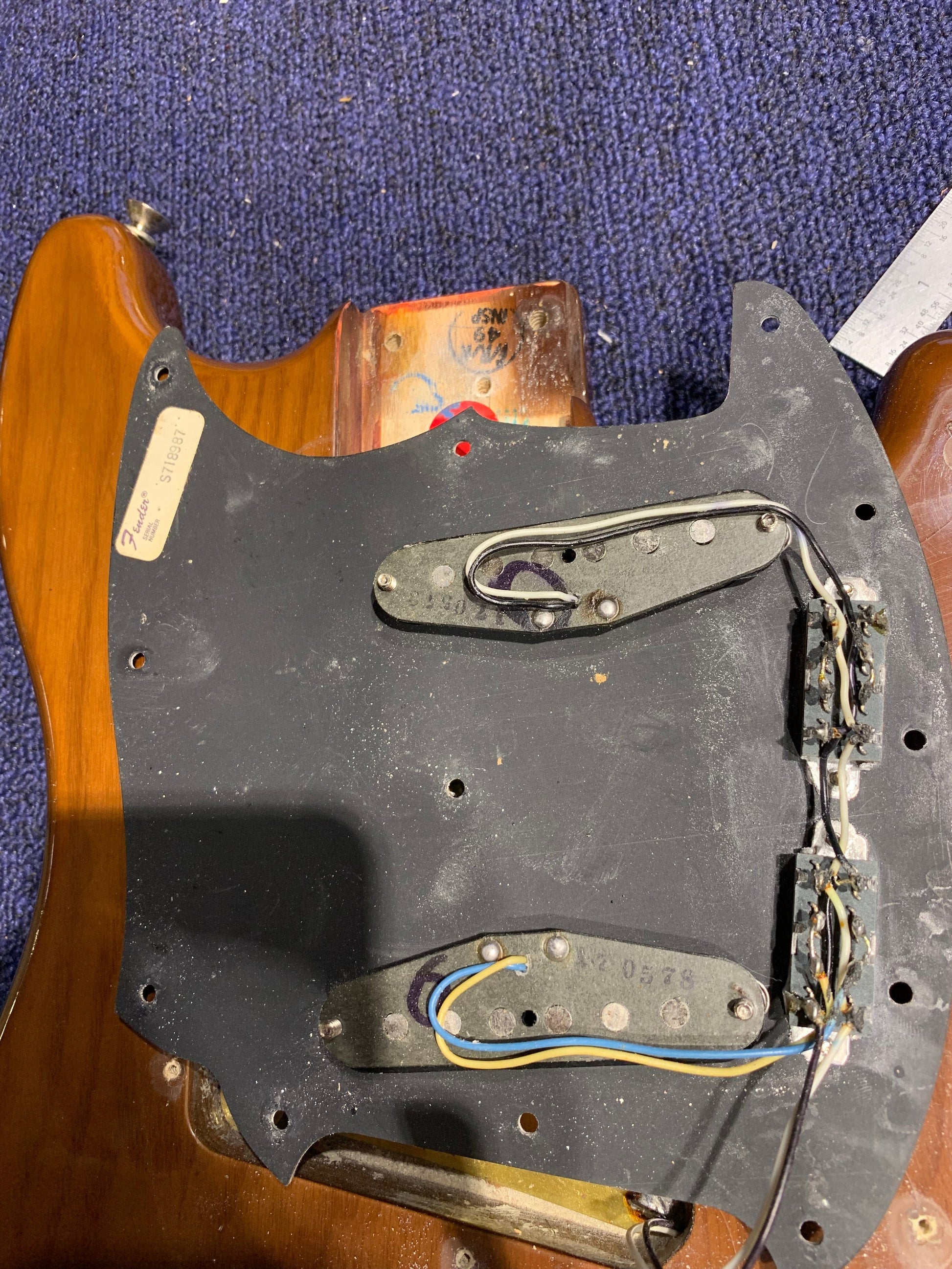 Fender Mustang Mocha 1977 Electric Guitars / Solid Body