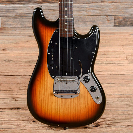 Fender Mustang Sunburst 1979 Electric Guitars / Solid Body