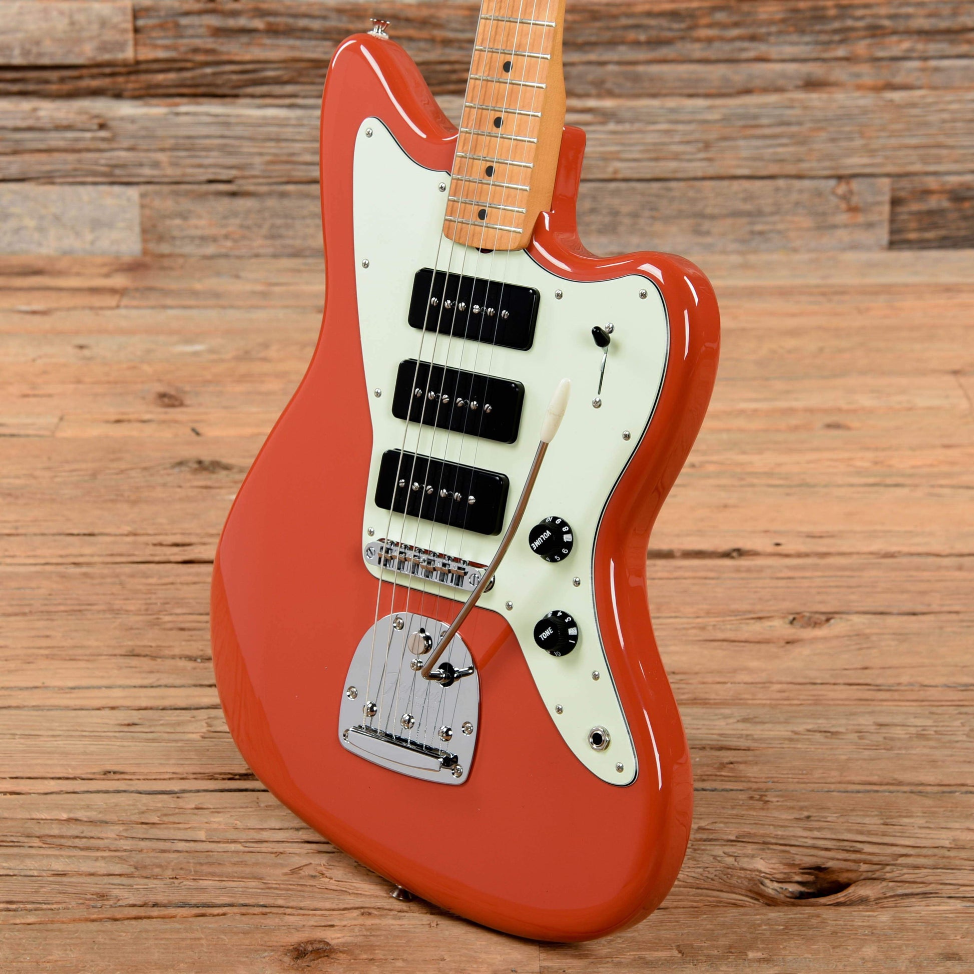 Fender Noventa Jazzmaster Fiesta Red 2021 Electric Guitars / Solid Body