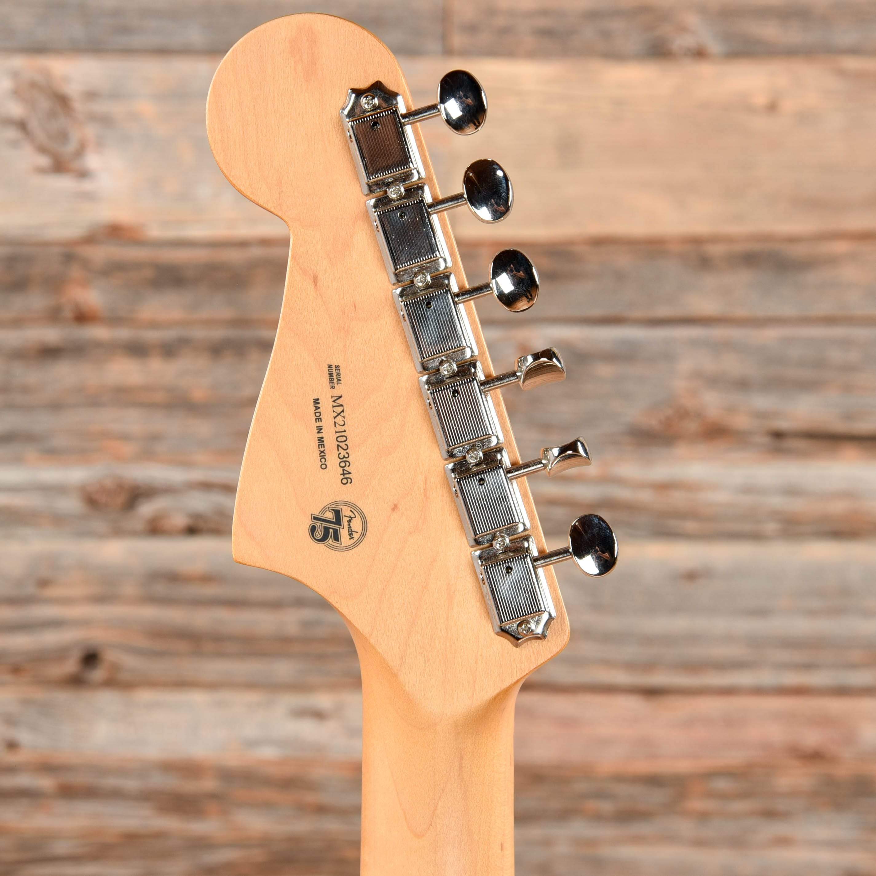 Fender Noventa Jazzmaster Fiesta Red 2021 Electric Guitars / Solid Body