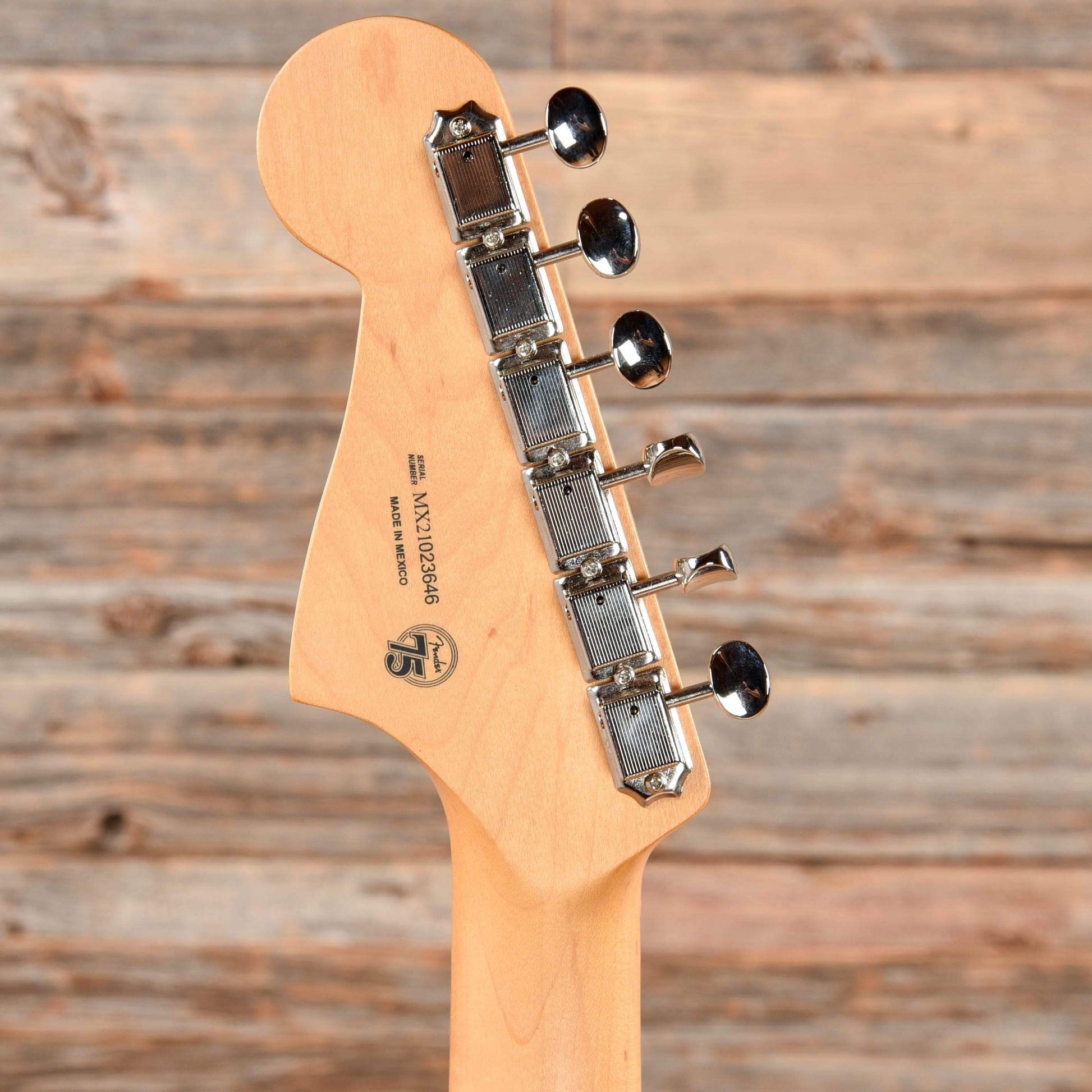Fender Noventa Jazzmaster Fiesta Red 2021 Electric Guitars / Solid Body