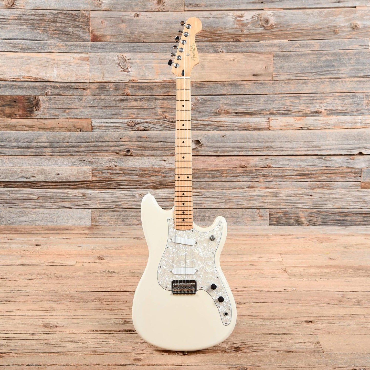 Fender Offset Series Duo-Sonic Arctic White 2016 Electric Guitars / Solid Body