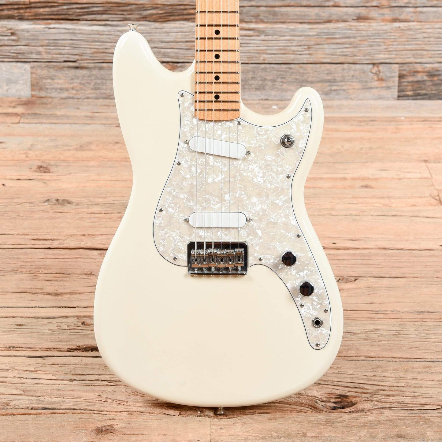 Fender Offset Series Duo-Sonic Arctic White 2016 Electric Guitars / Solid Body