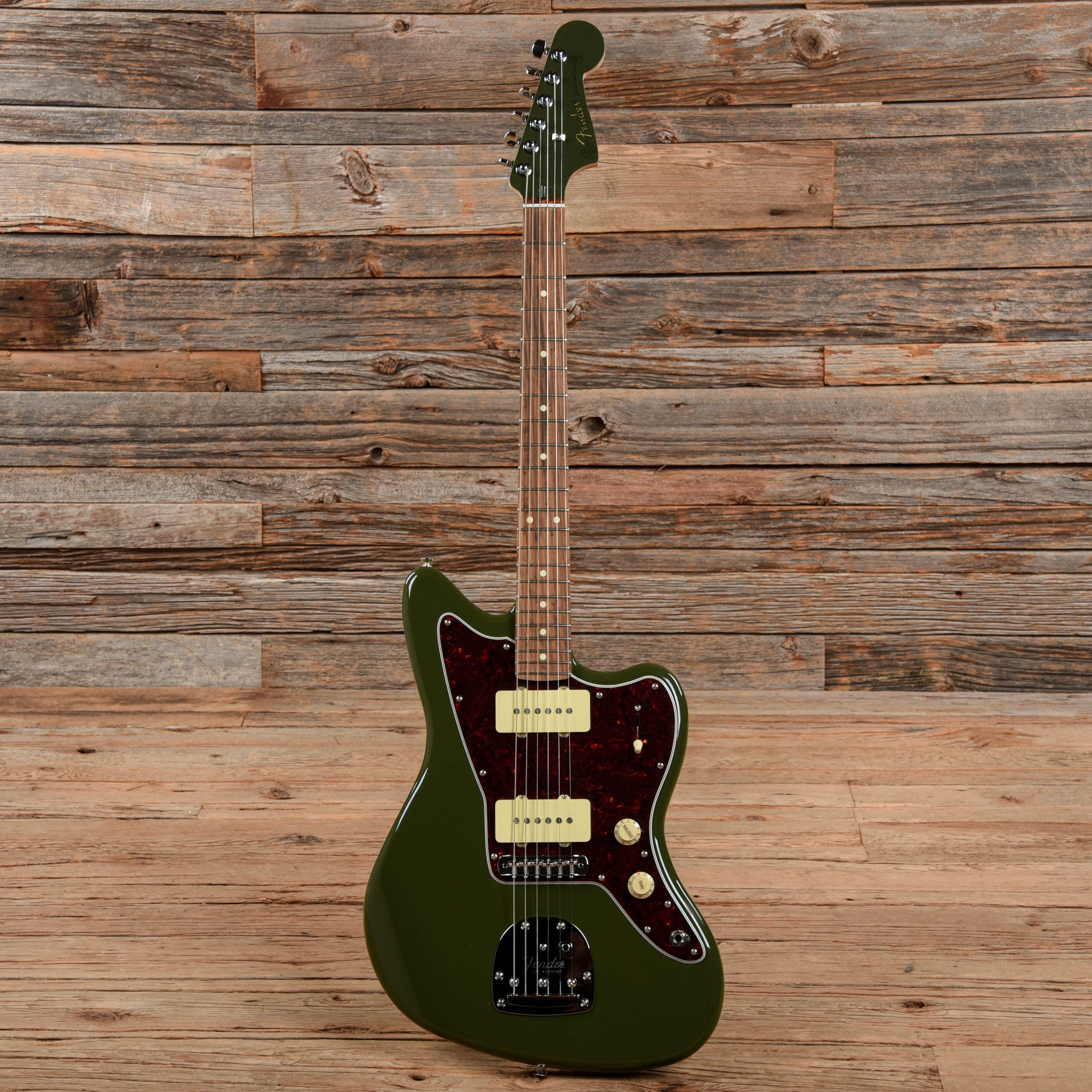 Fender Player Jazzmaster Olive w/Matching Headcap, Pure