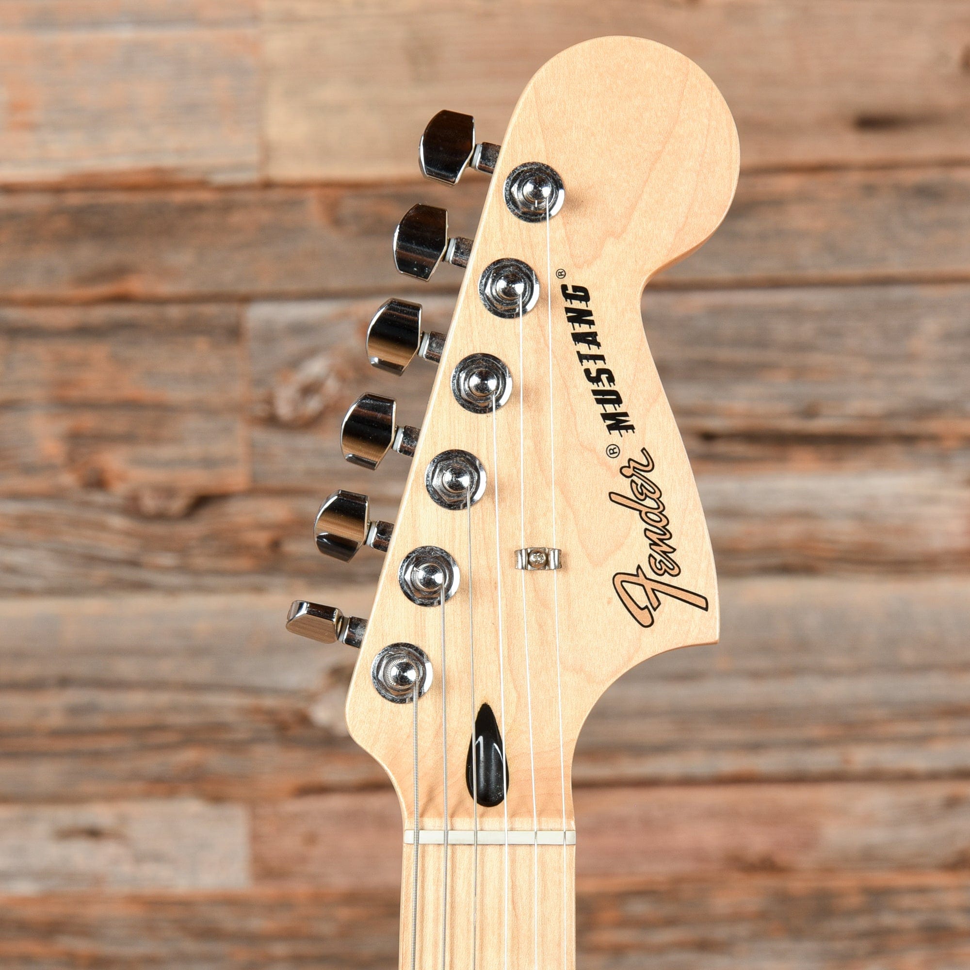 Fender Player Mustang Olive Green 2017 – Chicago Music Exchange