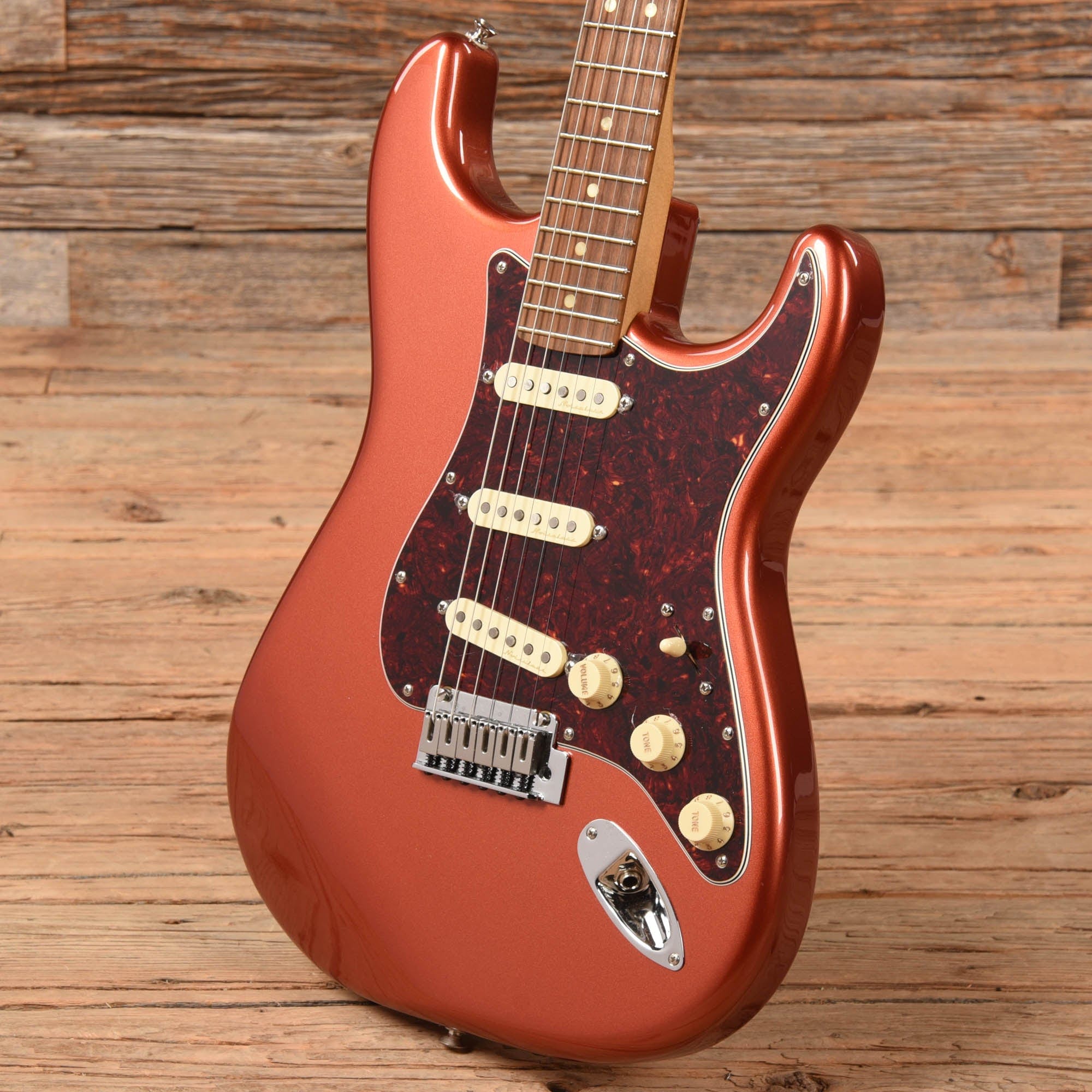 Fender Player Plus Stratocaster Aged Candy Apple Red 2021 Electric Guitars / Solid Body