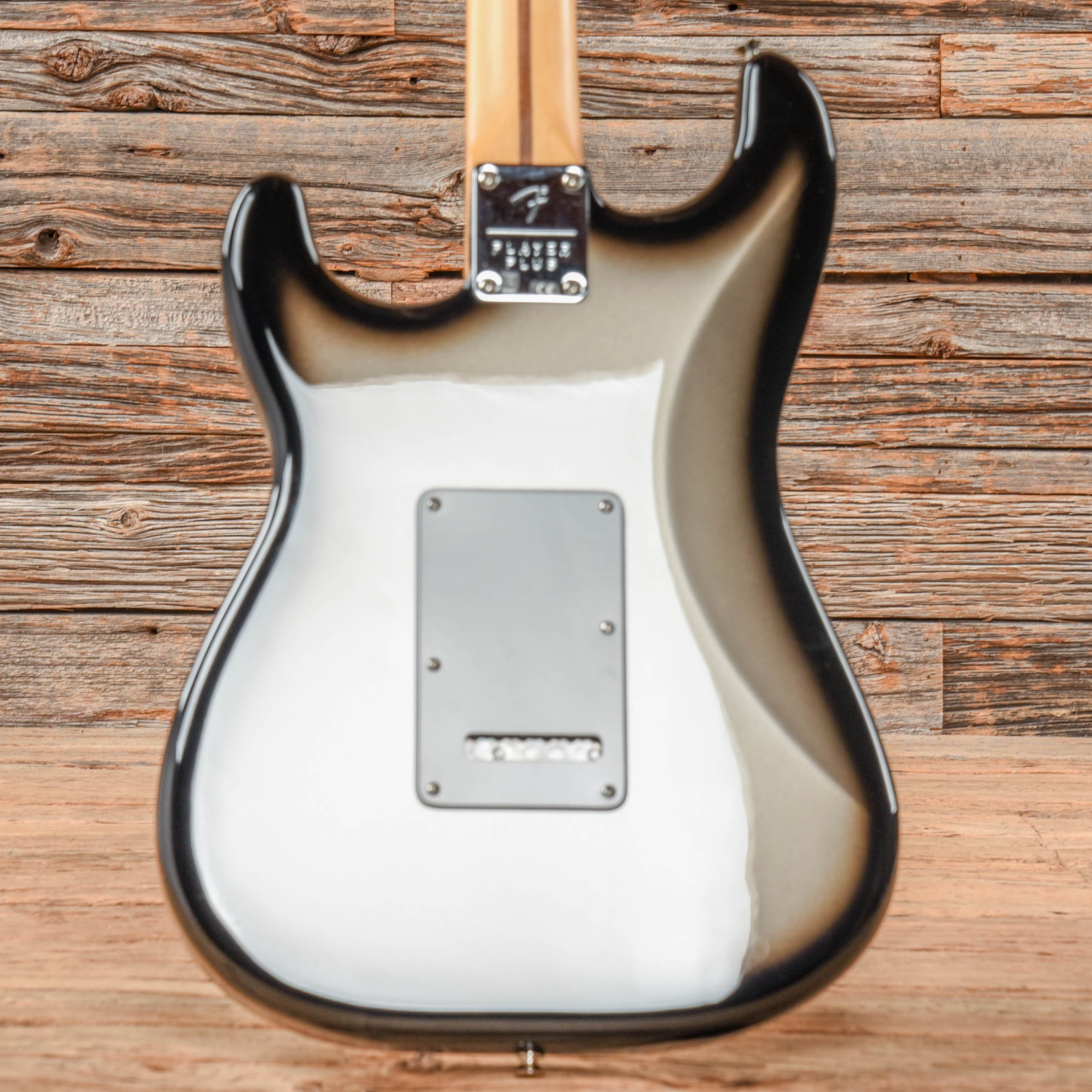 【10692】 Fender Stratocaster silver burst 10692】 Fender Stratocaster silver burst Fender Modern