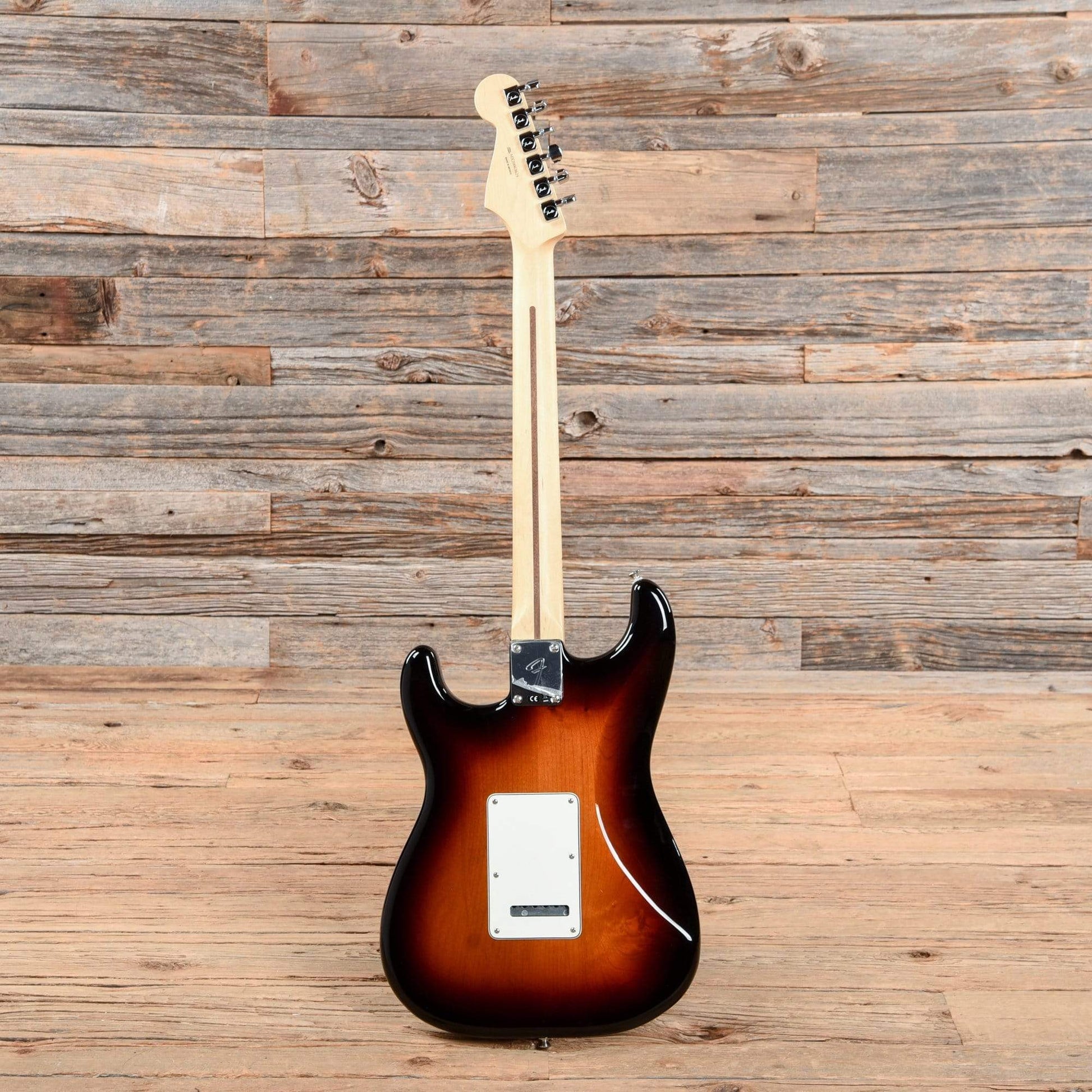 Fender Player Stratocaster 3-Color Sunburst Electric Guitars / Solid Body