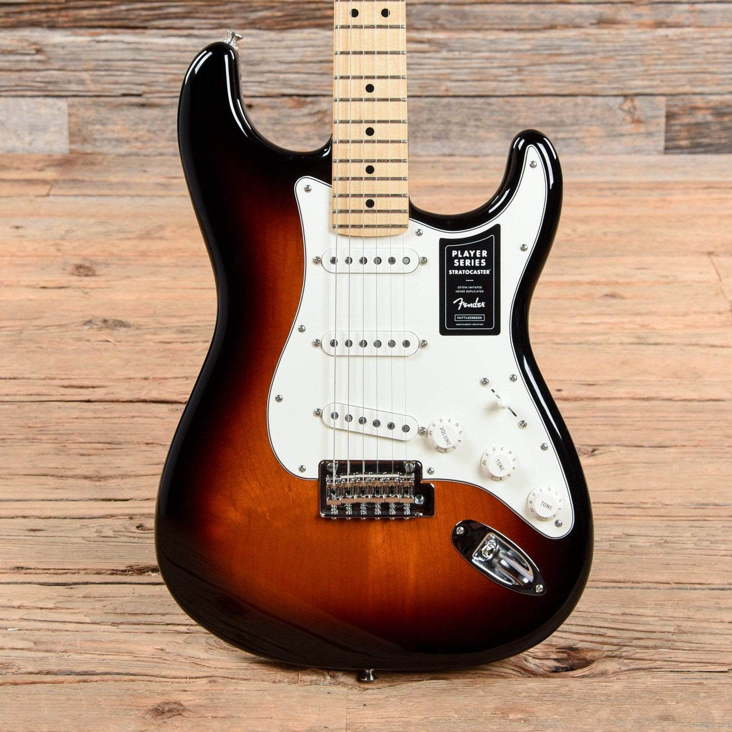 Fender Player Stratocaster 3-Color Sunburst Electric Guitars / Solid Body
