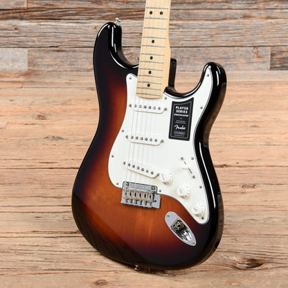 Fender Player Stratocaster 3-Color Sunburst Electric Guitars / Solid Body