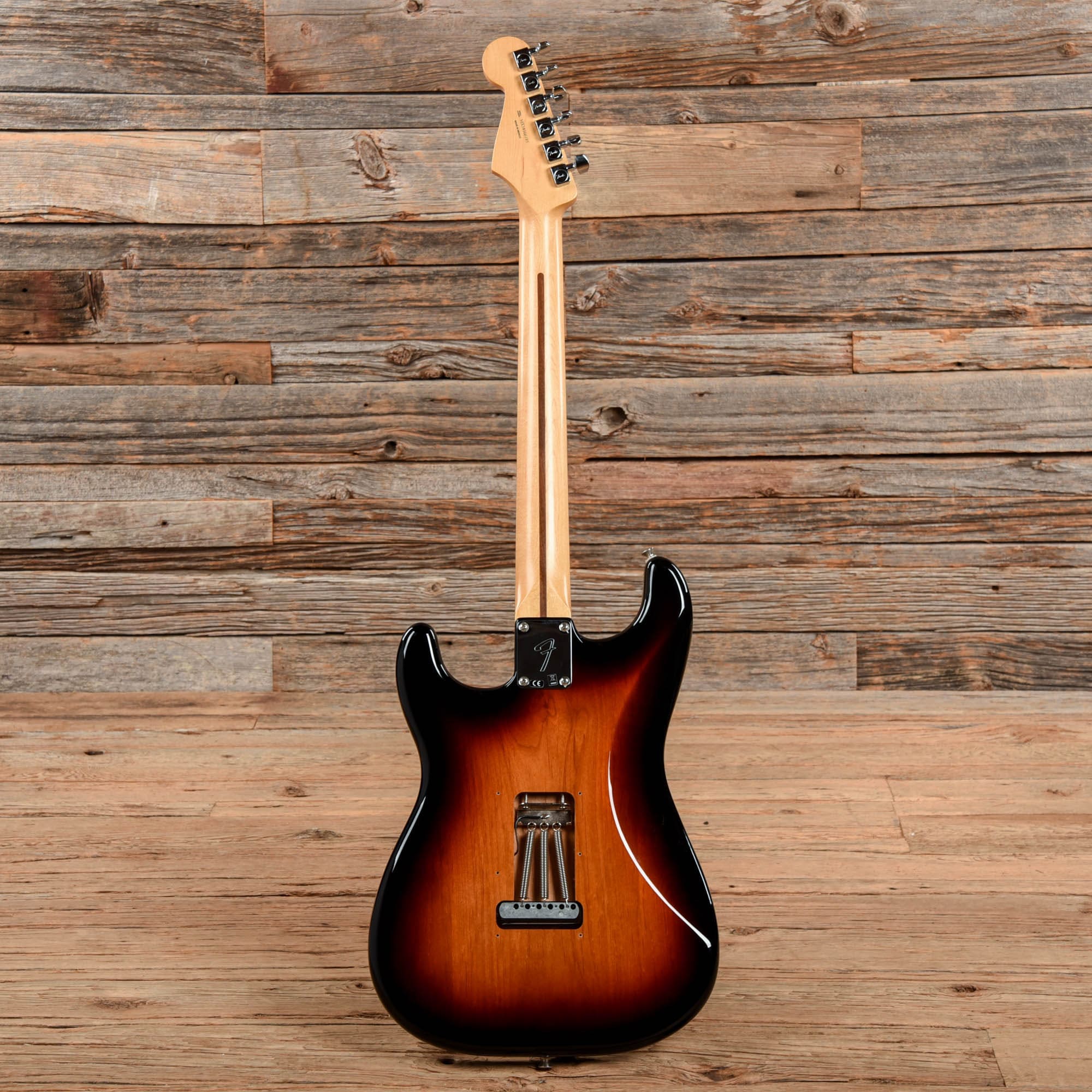 Fender Player Stratocaster 3-Color Sunburst 2018 Electric Guitars / Solid Body