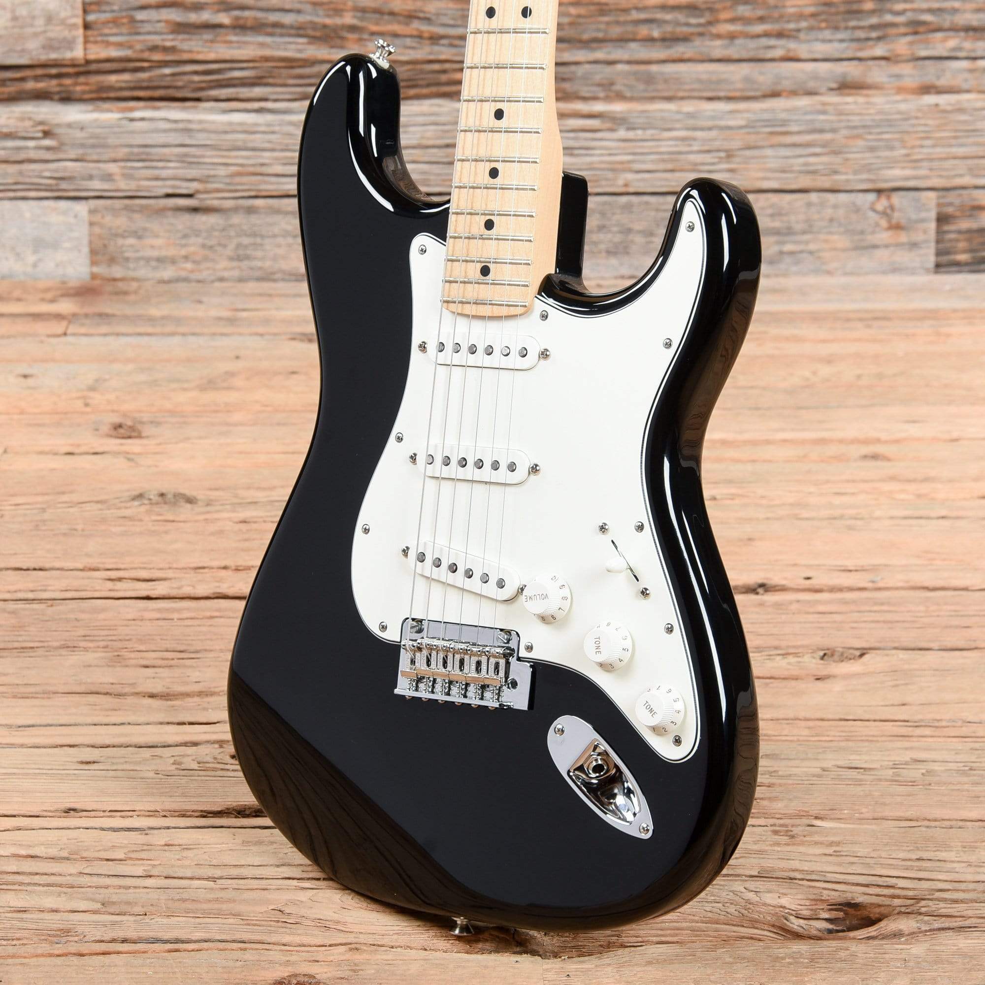 Fender Player Stratocaster Black 2020 Electric Guitars / Solid Body