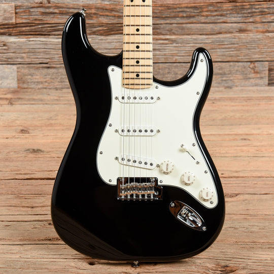 Fender Player Stratocaster Black Electric Guitars / Solid Body