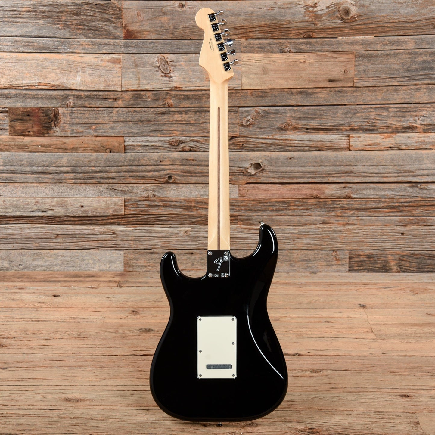 Fender Player Stratocaster Black Electric Guitars / Solid Body