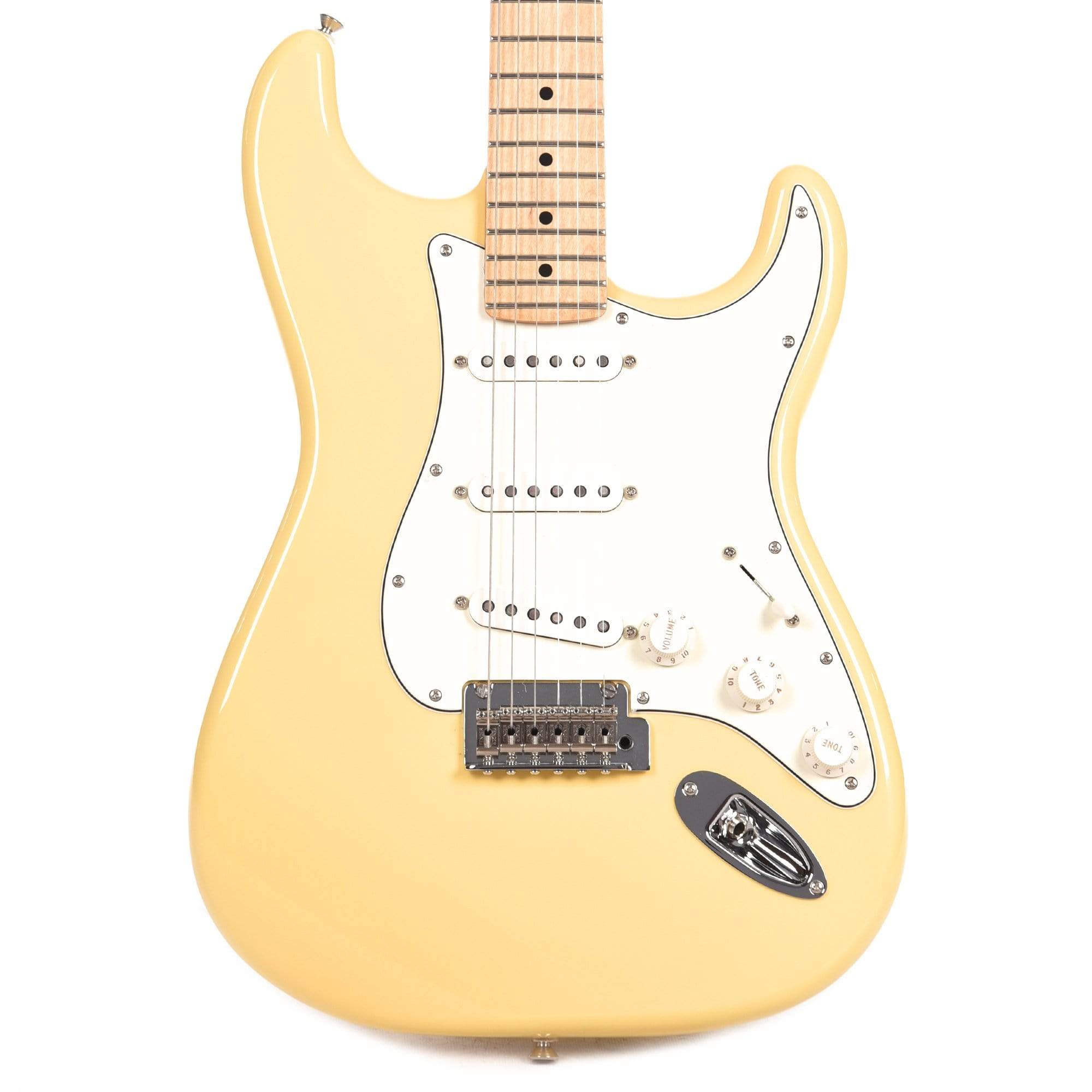 Fender Player Stratocaster MN Buttercream Bundle w/Fender Gig Bag, Stand, Cable, Tuner, Picks and Strings Electric Guitars / Solid Body