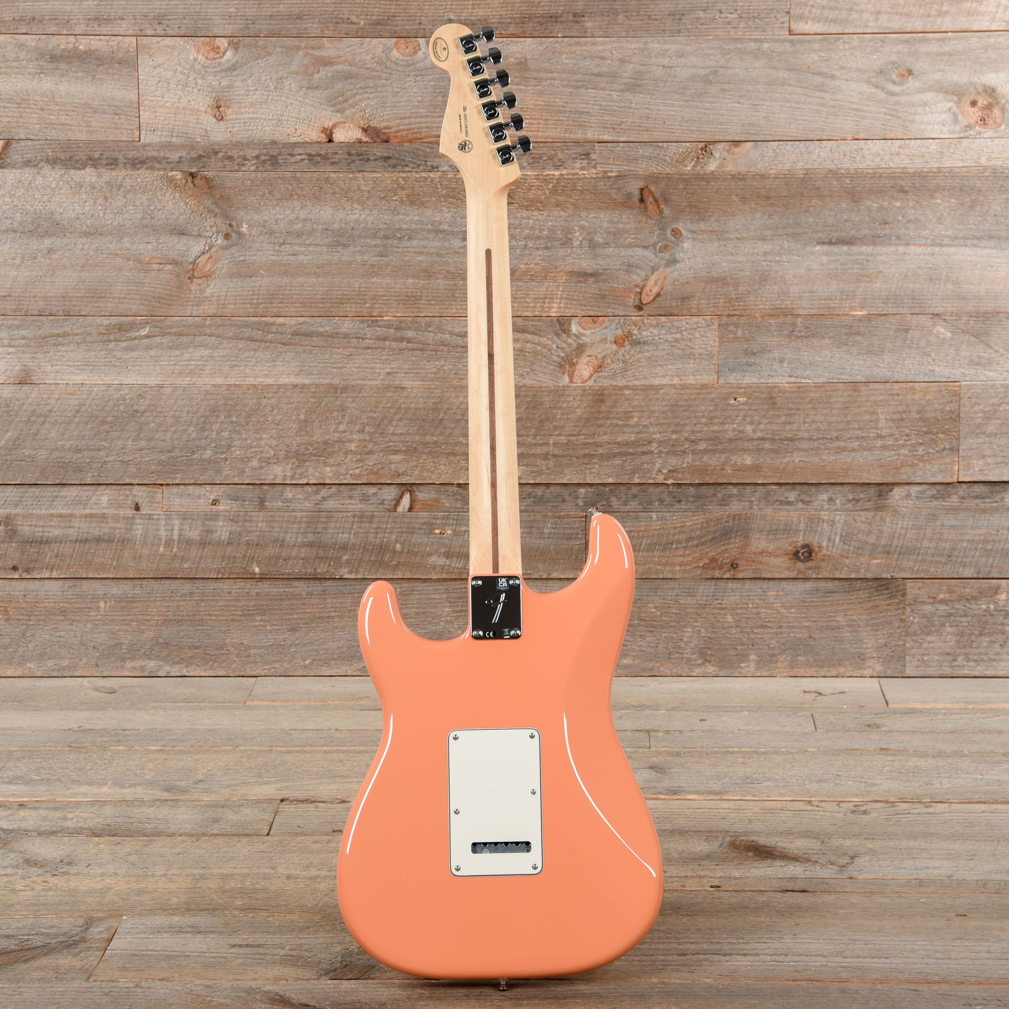 Fender Player Stratocaster Pacific Peach Electric Guitars / Solid Body