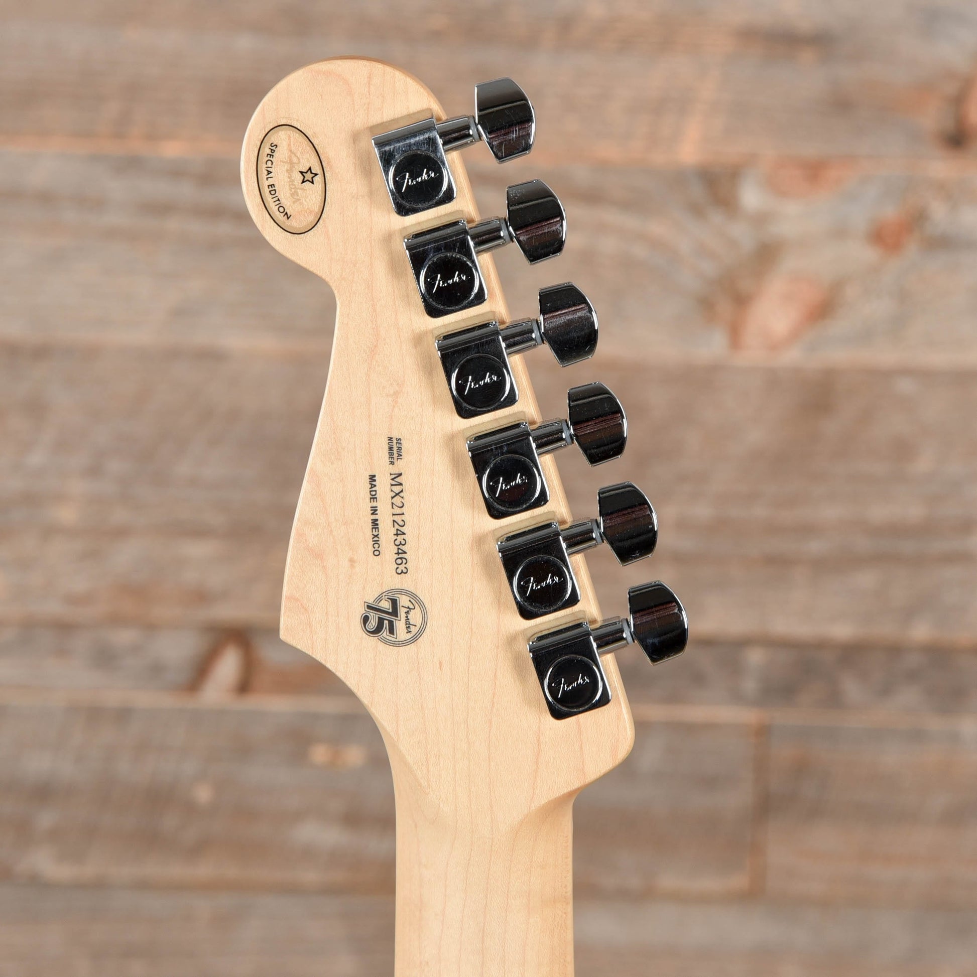 Fender Player Stratocaster Pacific Peach Electric Guitars / Solid Body