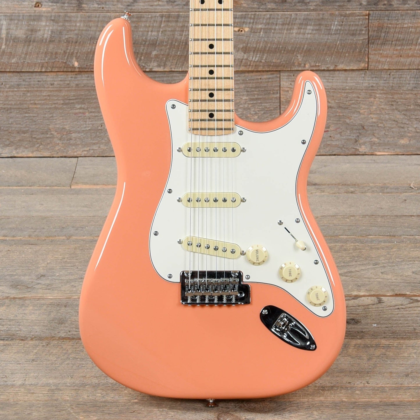 Fender Player Stratocaster Pacific Peach Electric Guitars / Solid Body