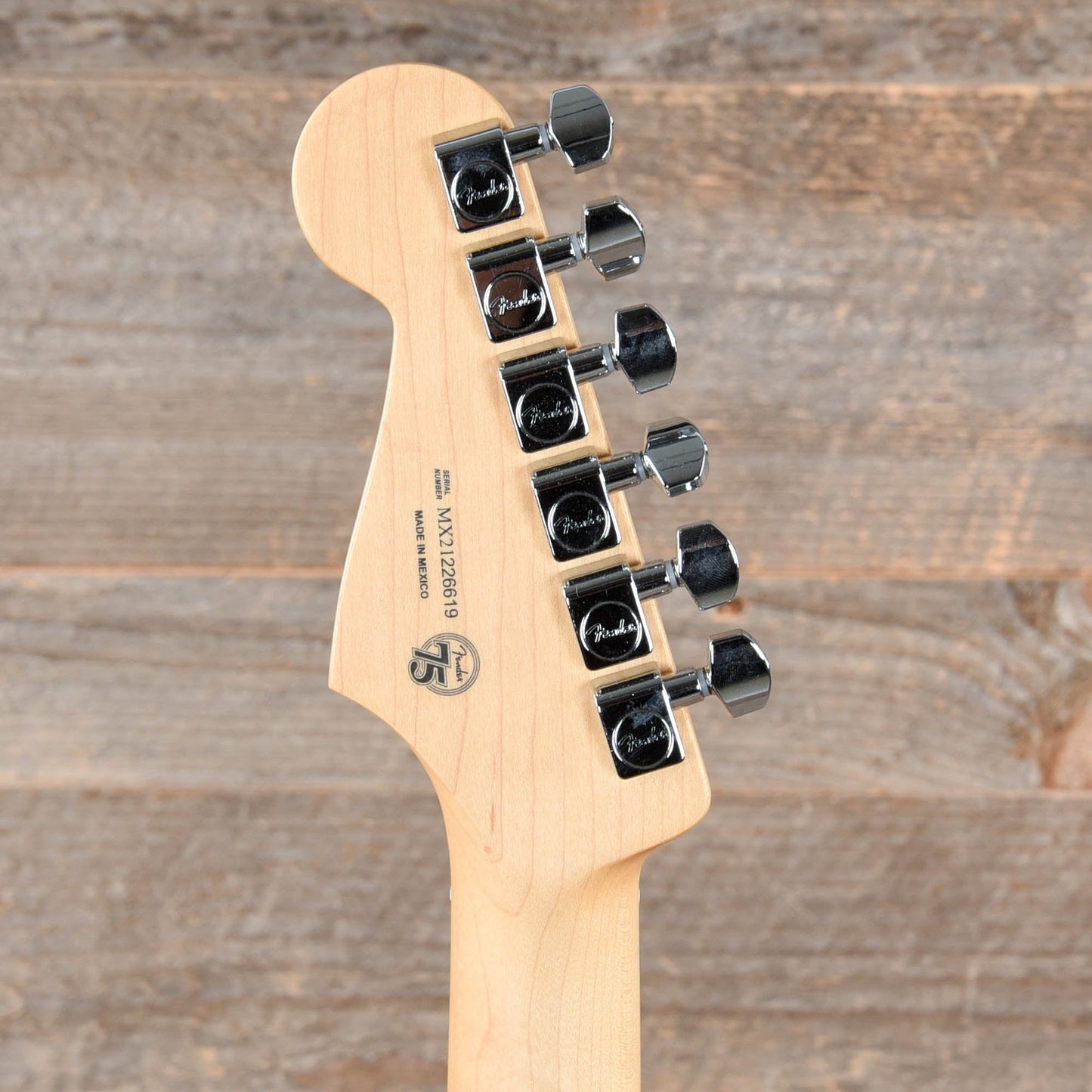 Fender Player Stratocaster Pacific Peach Electric Guitars / Solid Body