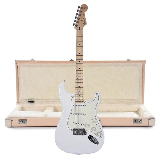 Fender Player Stratocaster Polar White and Hardshell Case Strat/Tele Shell Pink w/Cream Interior Electric Guitars / Solid Body