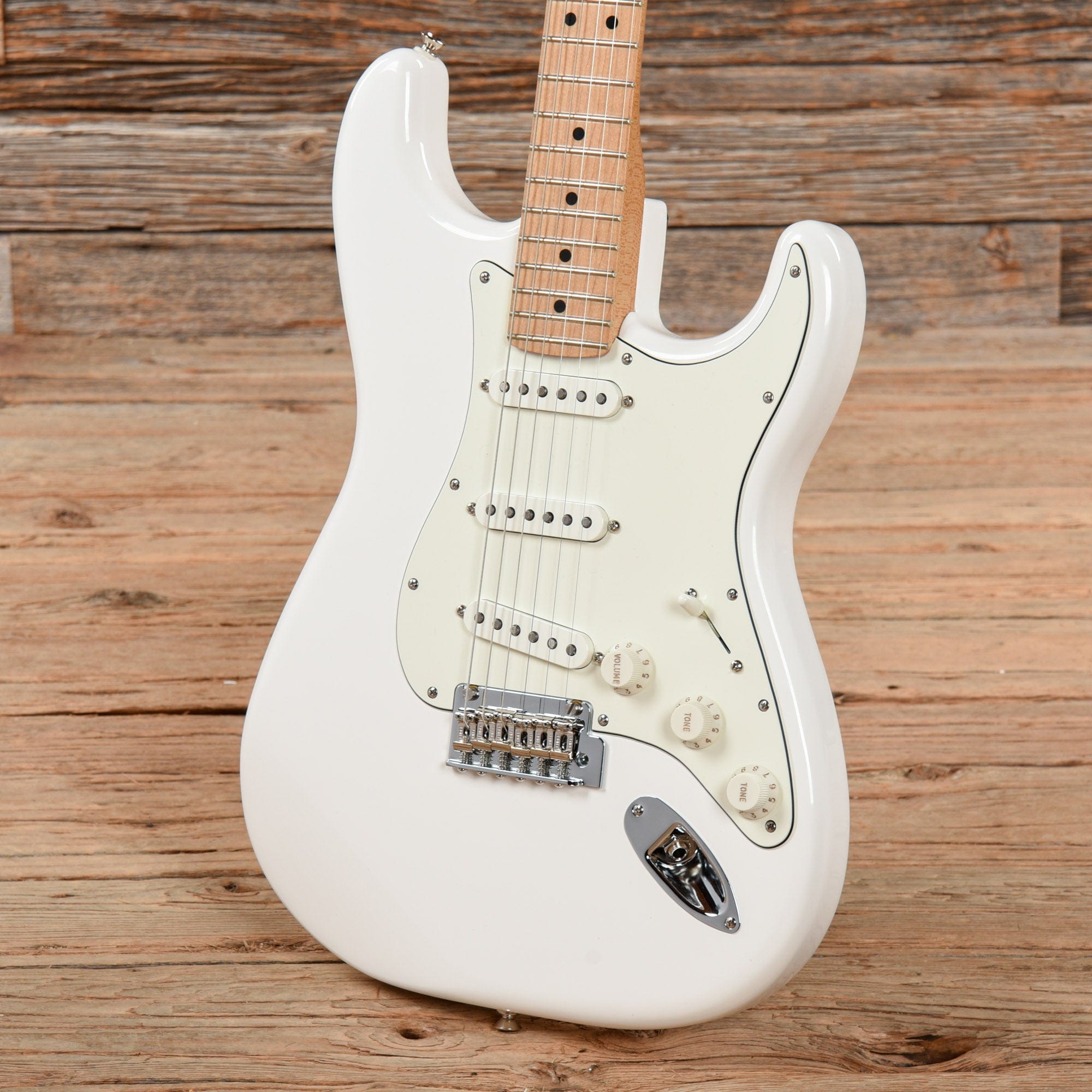 Fender Player Stratocaster Polar White Electric Guitars / Solid Body