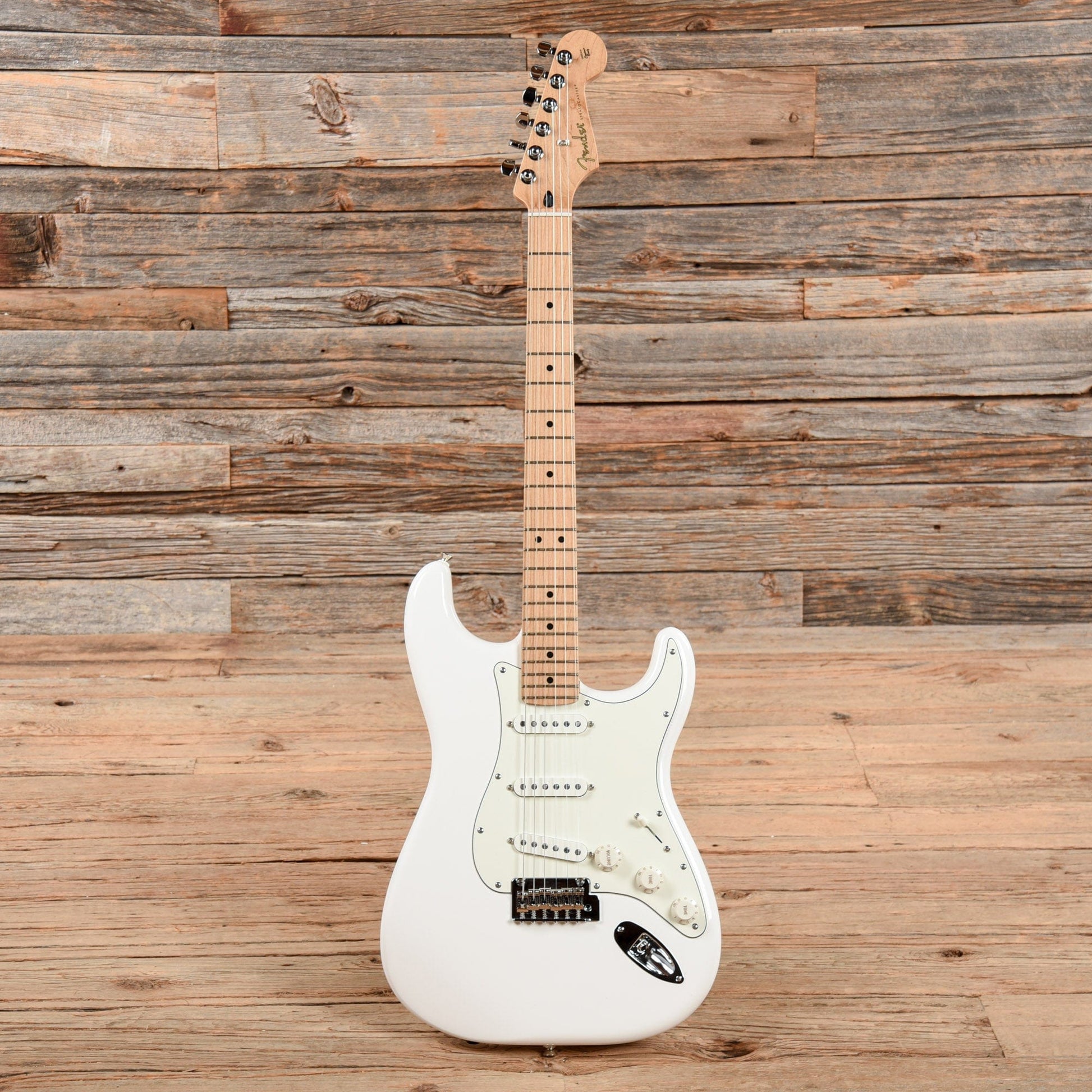 Fender Player Stratocaster Polar White Electric Guitars / Solid Body