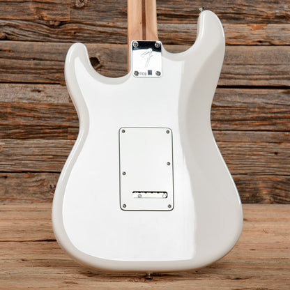 Fender Player Stratocaster Polar White Electric Guitars / Solid Body
