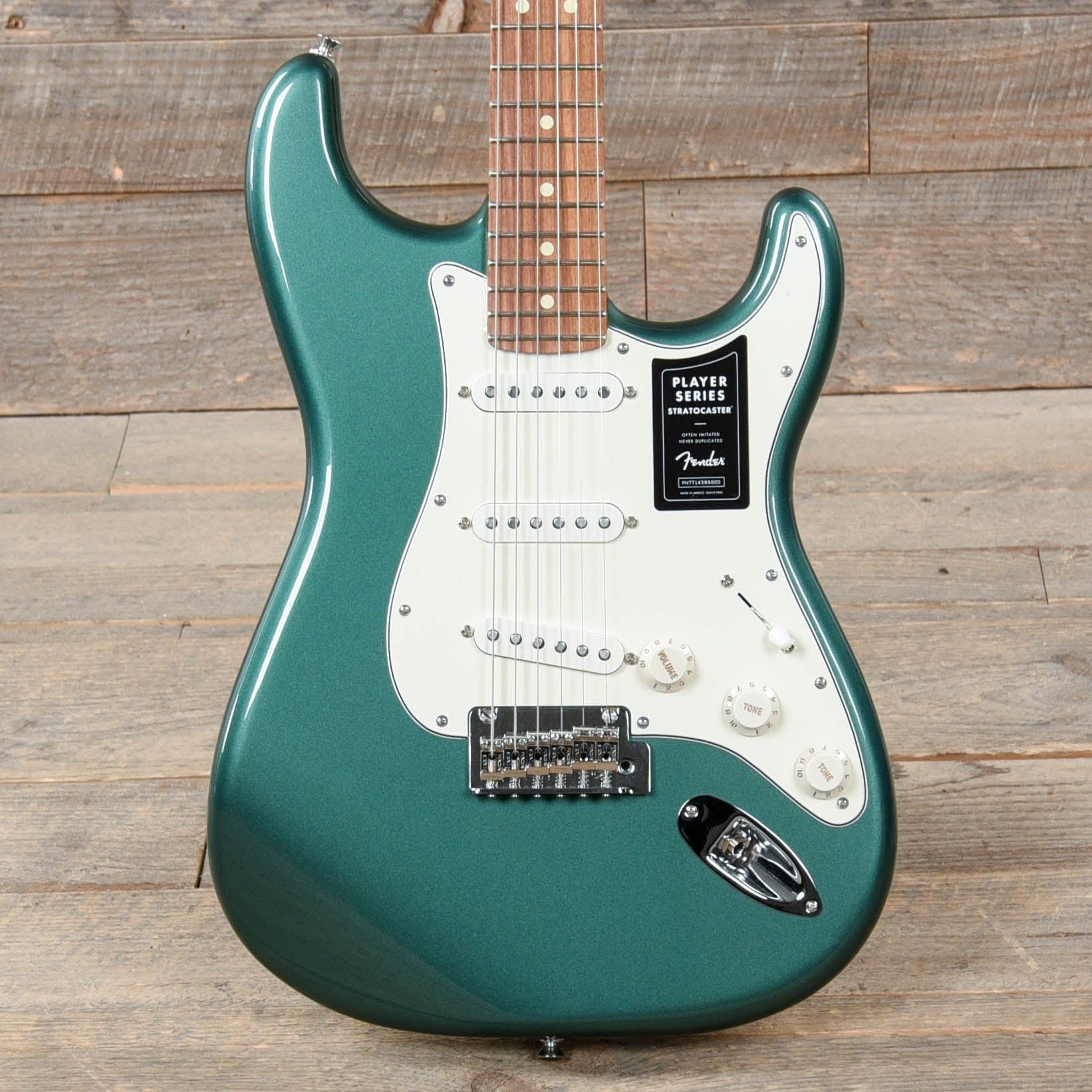 Fender Player Stratocaster Sherwood Green Metallic w/3-Ply Parchment Pickguard Electric Guitars / Solid Body