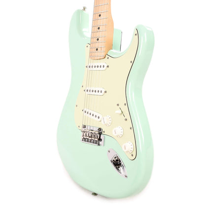 Fender Player Stratocaster Surf Green w/3-Ply Mint Pickguard Electric Guitars / Solid Body