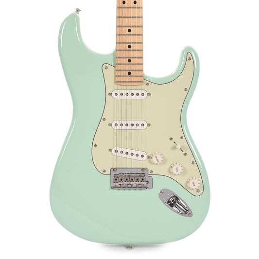 Fender Player Stratocaster Surf Green w/3-Ply Mint Pickguard Electric Guitars / Solid Body