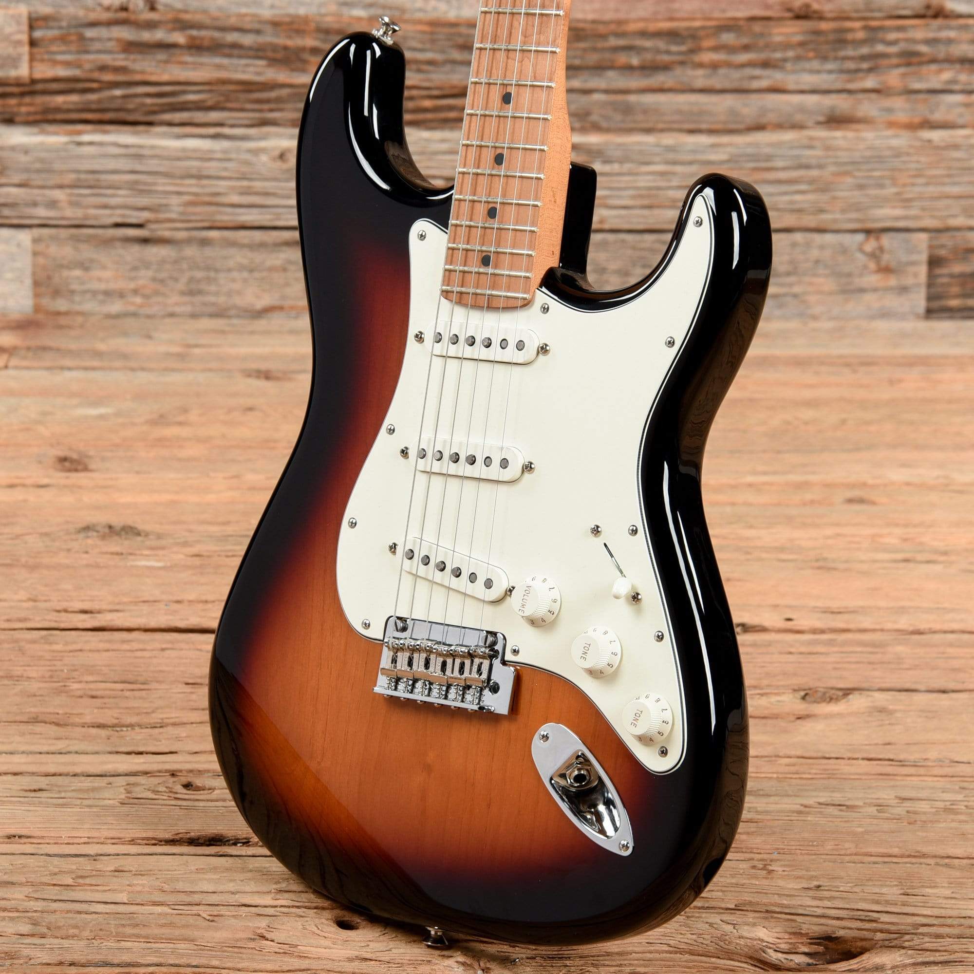 Fender Player Stratocaster w/Roasted Neck Sunburst 2020 Electric Guitars / Solid Body