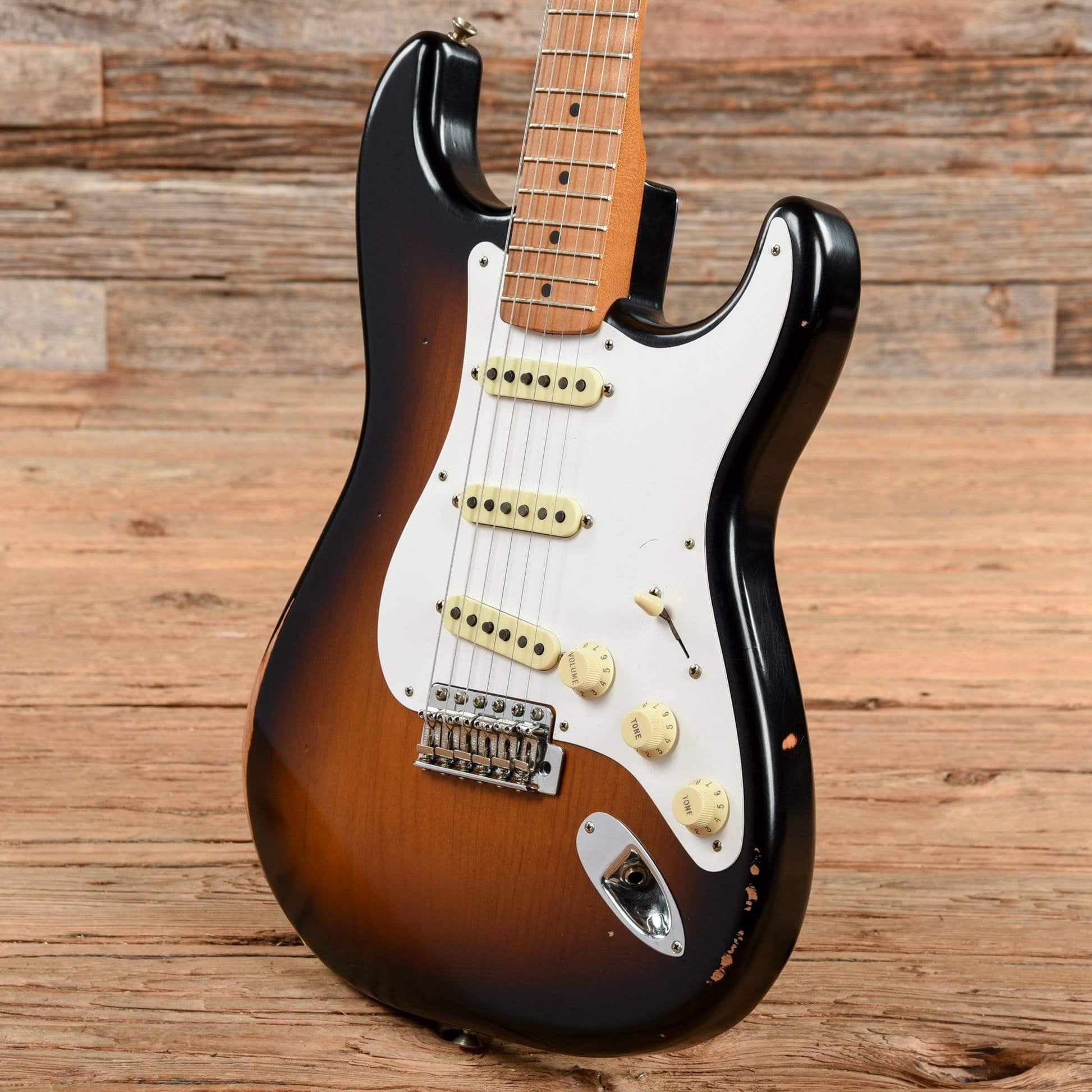 Fender Road Worn '50s Stratocaster Sunburst 2018 Electric Guitars / Solid Body